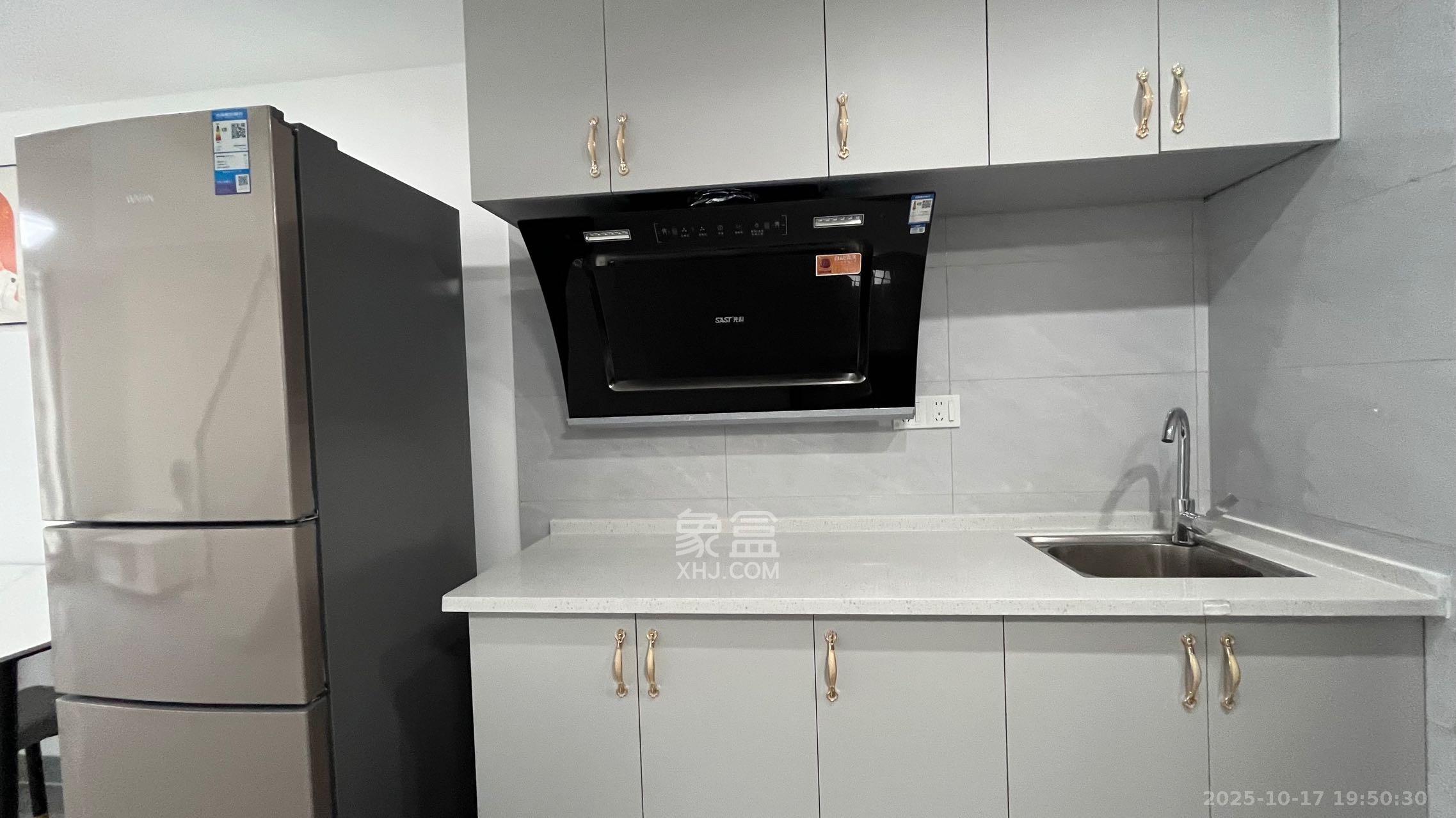 爱家当代境  2室1厅1卫    2000.0元/月室内图