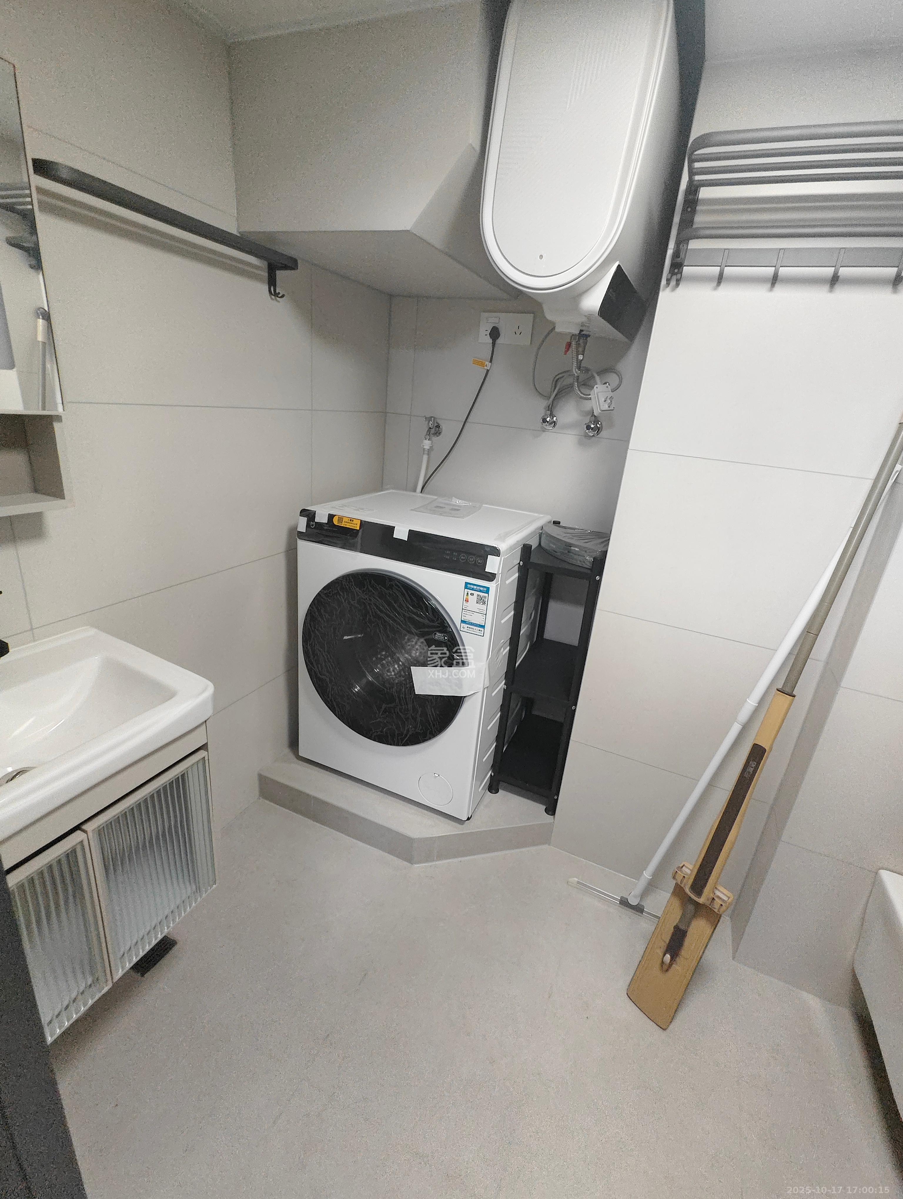 泰禹雅鲤 1室1厅1卫 2000.0元/月 泰禹雅鲤 1室1厅1卫 2000.0元/月室内图