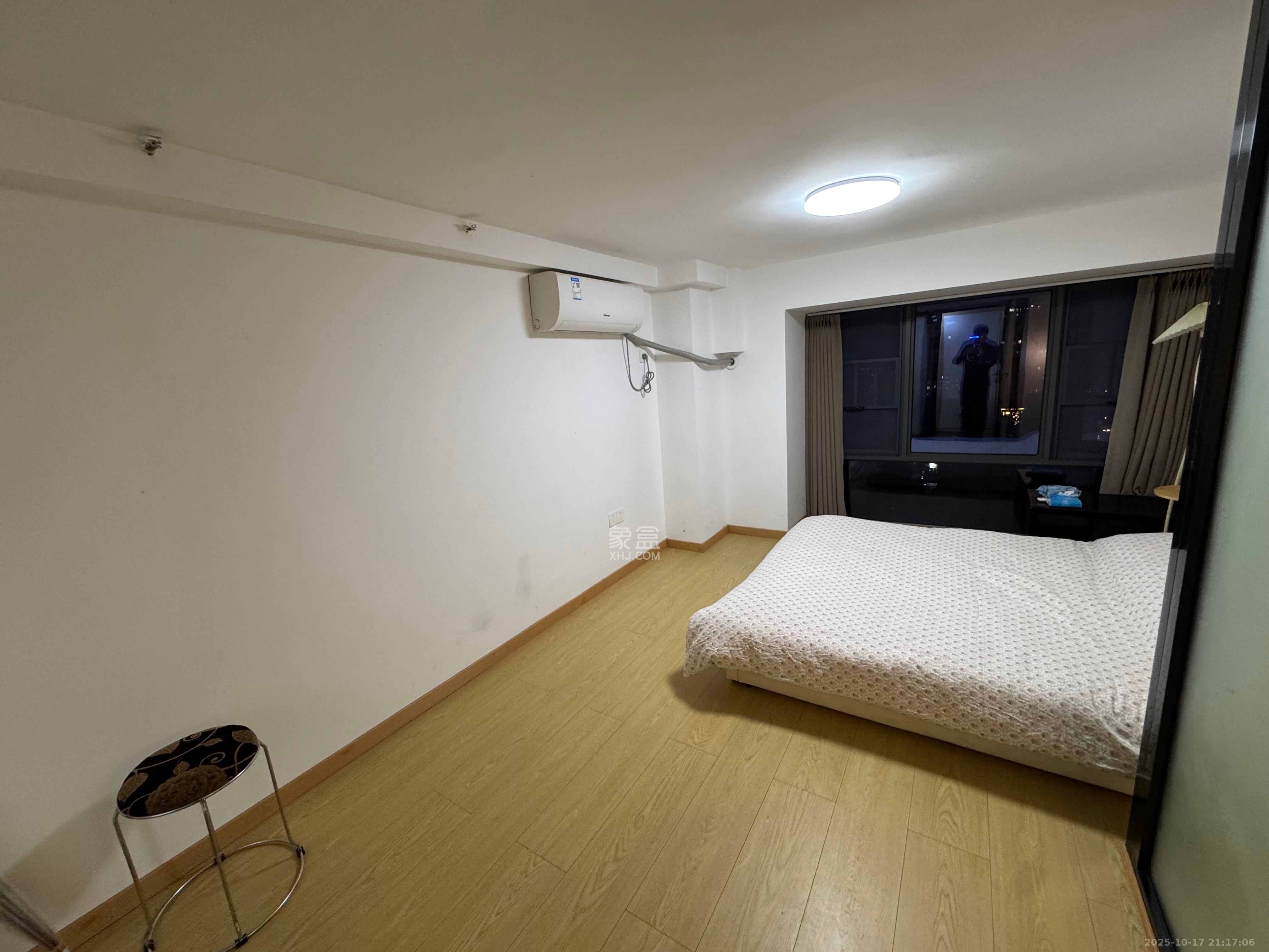 时代MOMA云PARK  2室1厅1卫    2600.0元/月 时代MOMA云PARK  2室1厅1卫    2600.0元/月室内图