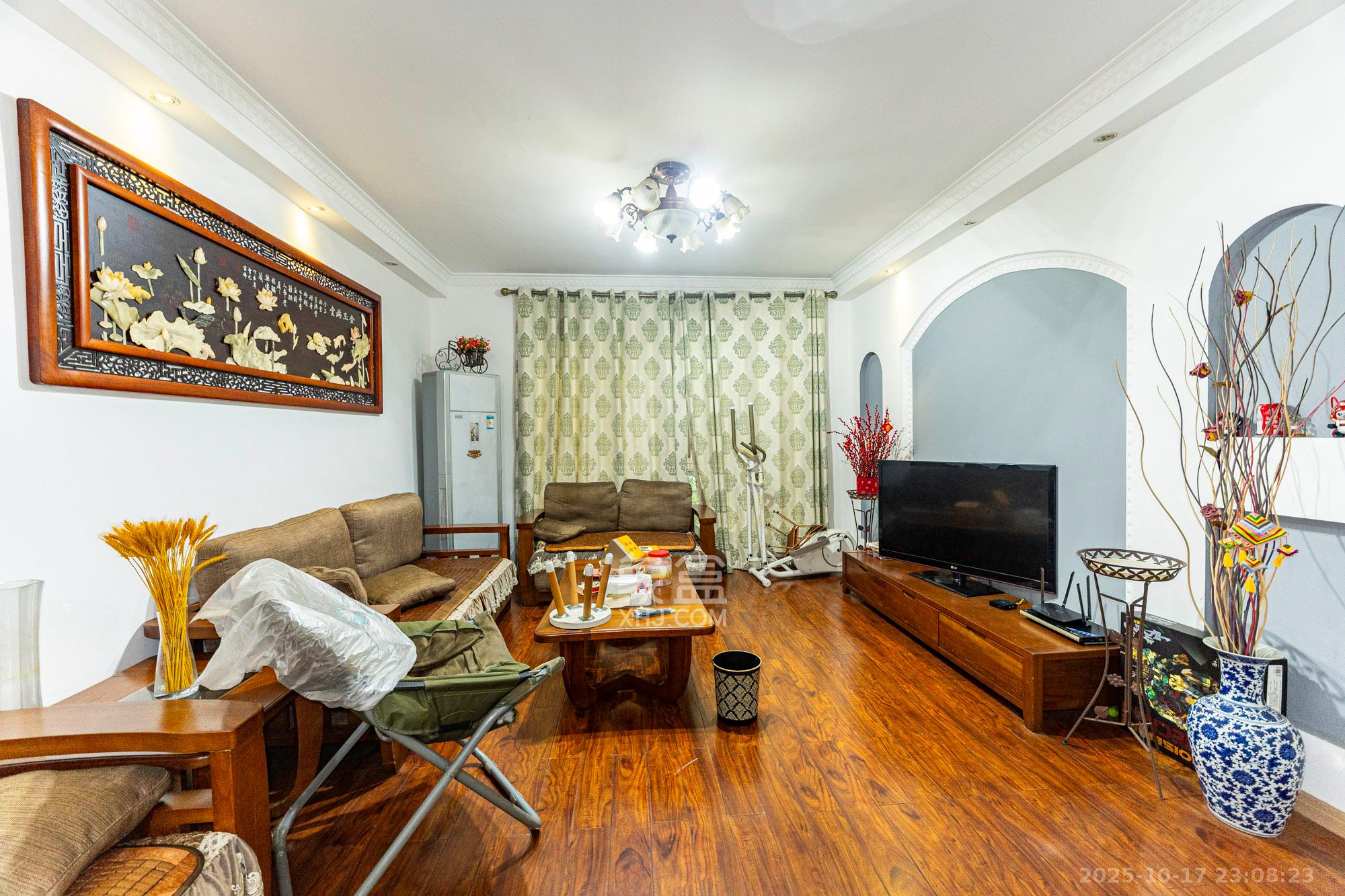 筑梦佳园  4室2厅2卫    93.8万