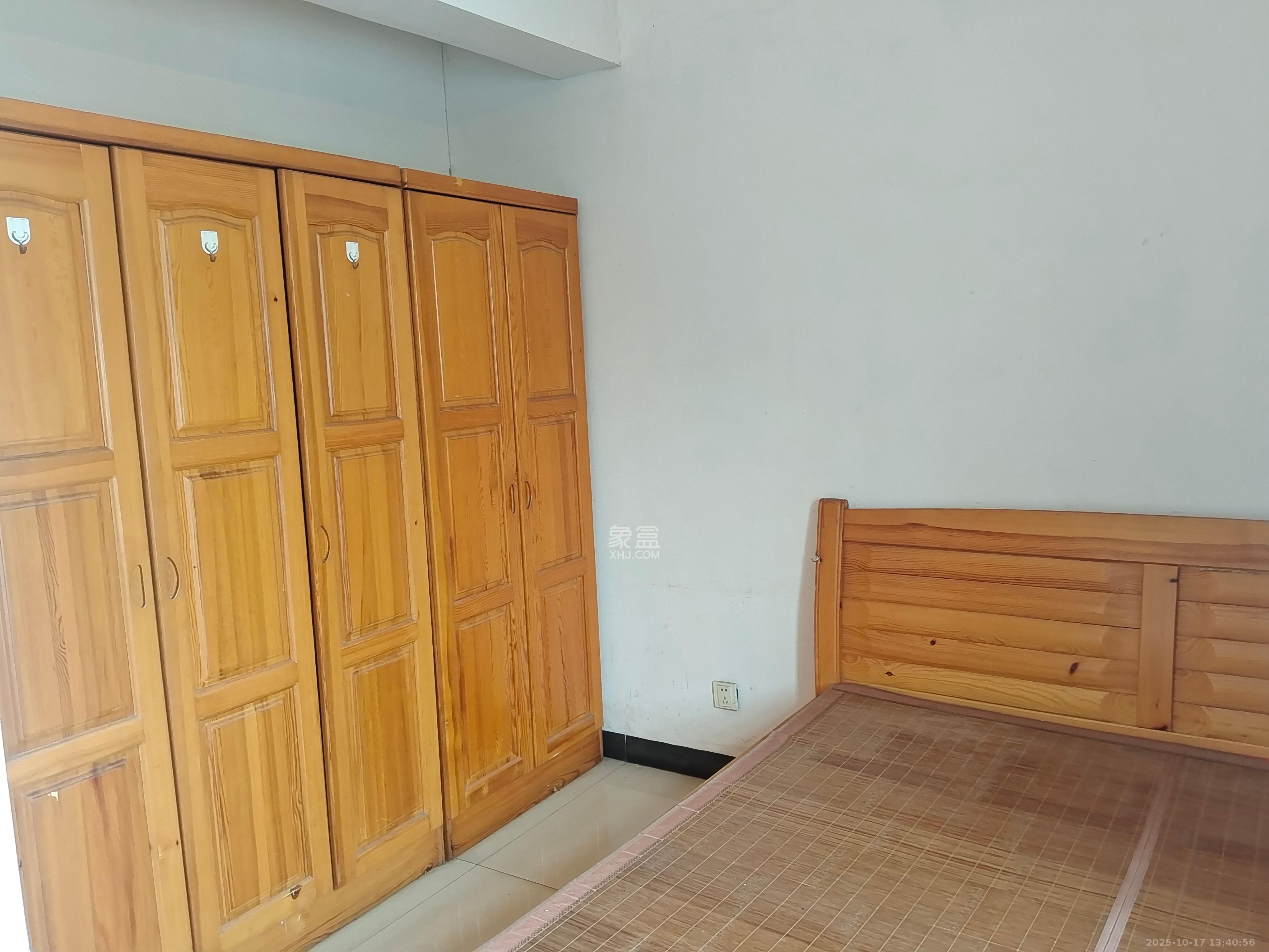 金石蓉园 2室2厅1卫 1700.0元/月 金石蓉园 2室2厅1卫 1700.0元/月室内图