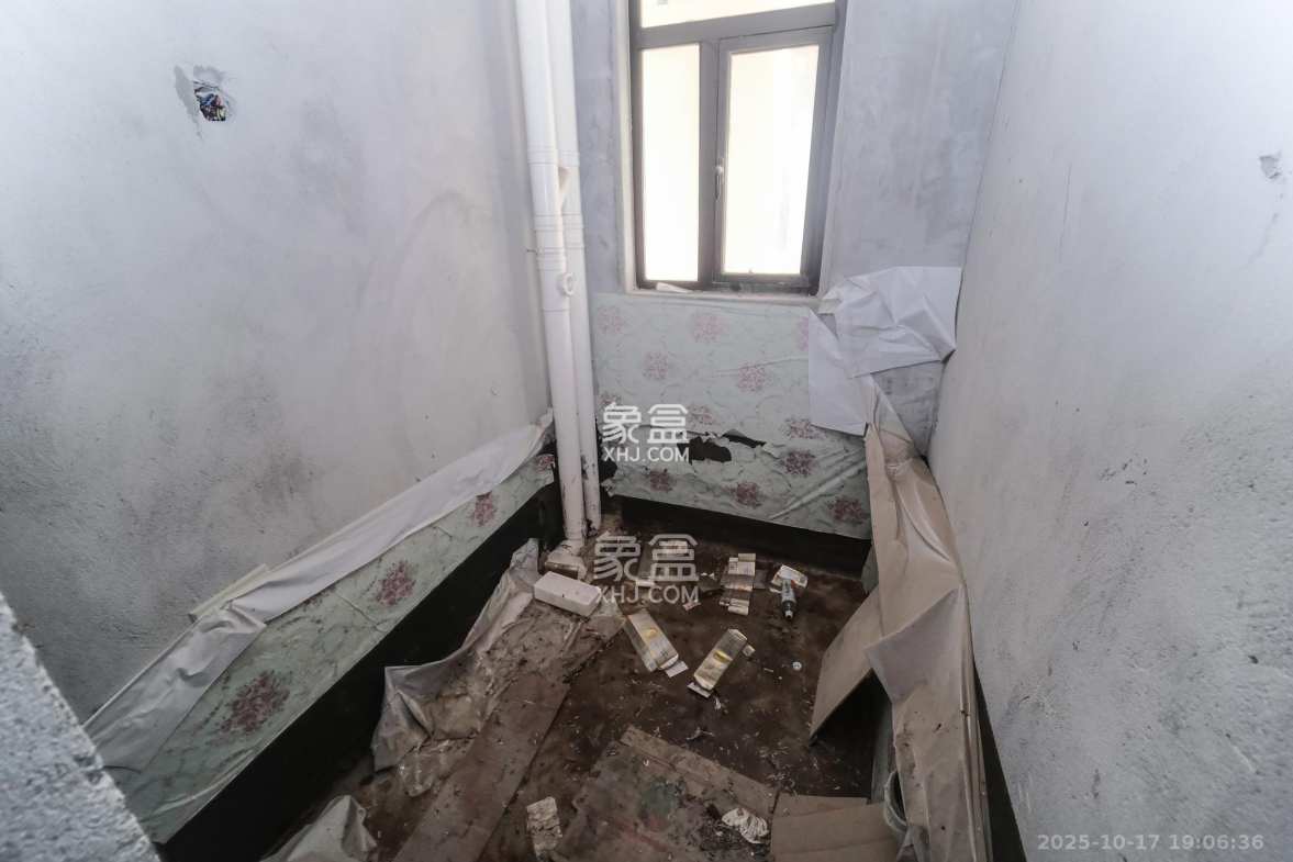 星雅美辰 3室2厅2卫 97.0万 星雅美辰 3室2厅2卫 97.0万卫生间