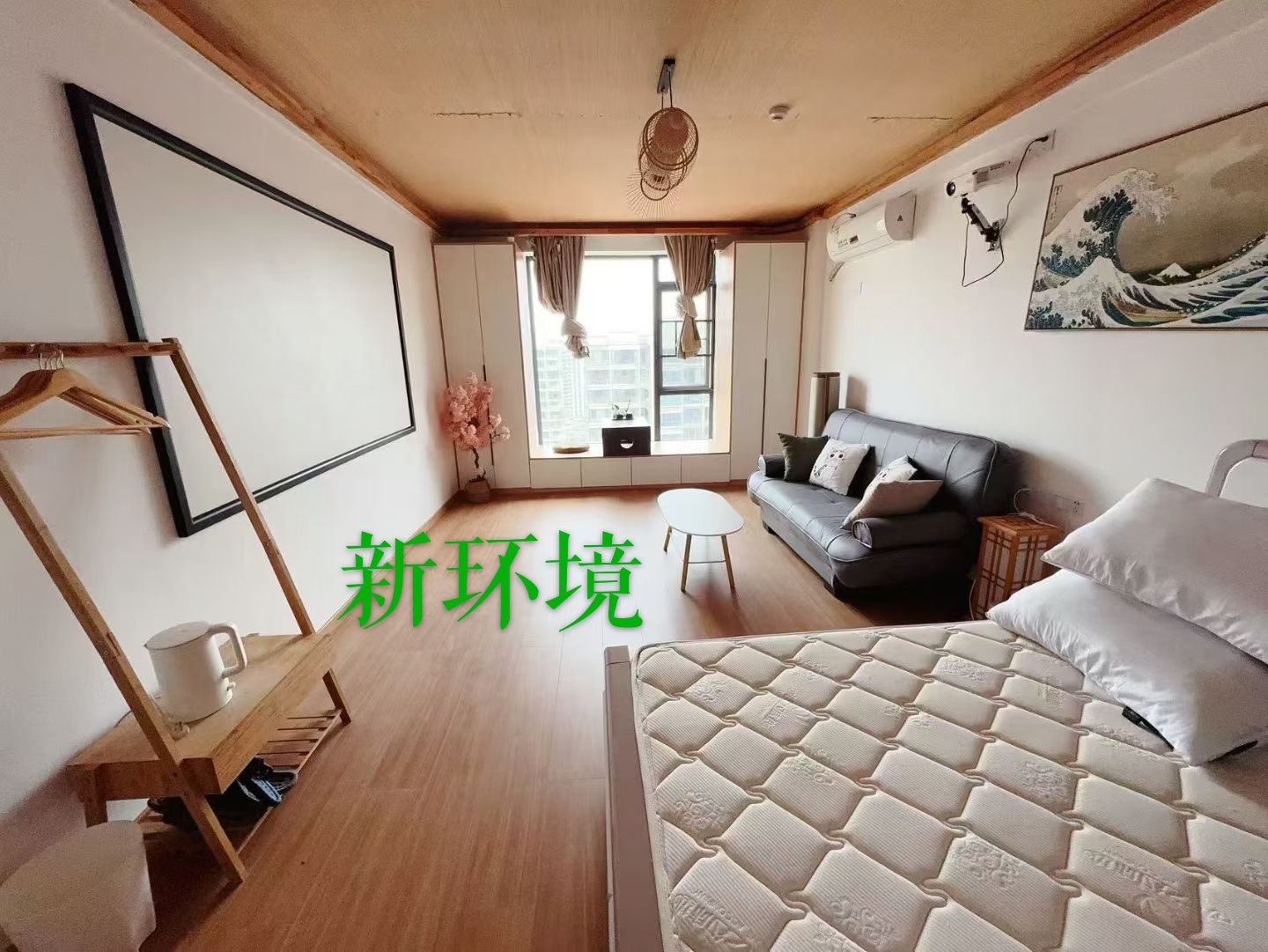 龙翔国际  1室1厅1卫    1300.0元/月