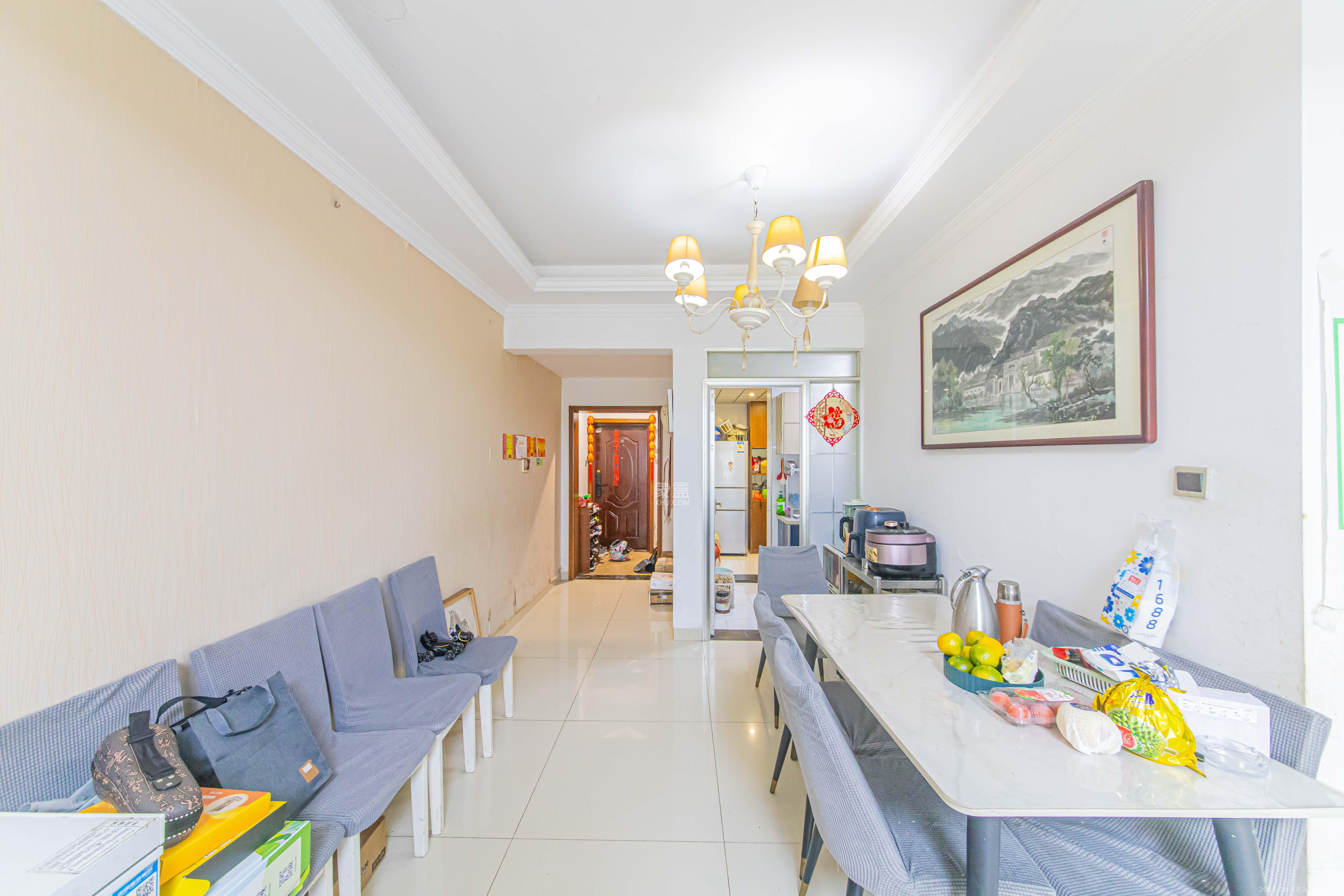 金房奥斯卡 3室2厅1卫 92.8万 金房奥斯卡 3室2厅1卫 92.8万客厅