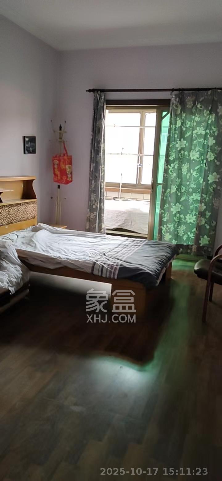 物资厅宿舍(五一大道) 2室1厅1卫 2000.0元/月 物资厅宿舍(五一大道) 2室1厅1卫 2000.0元/月室内图