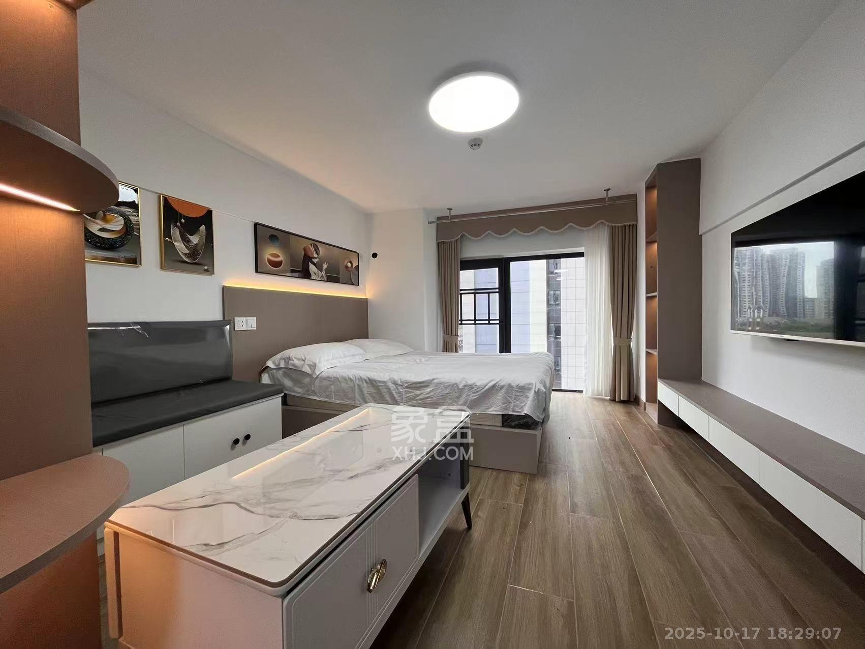 新城悦隽公园  1室1厅1卫    1100.0元/月室内图