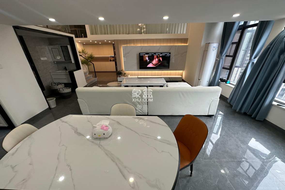 南益名士豪庭 1室0厅0卫 4000.0元/月 南益名士豪庭 1室0厅0卫 4000.0元/月室内图