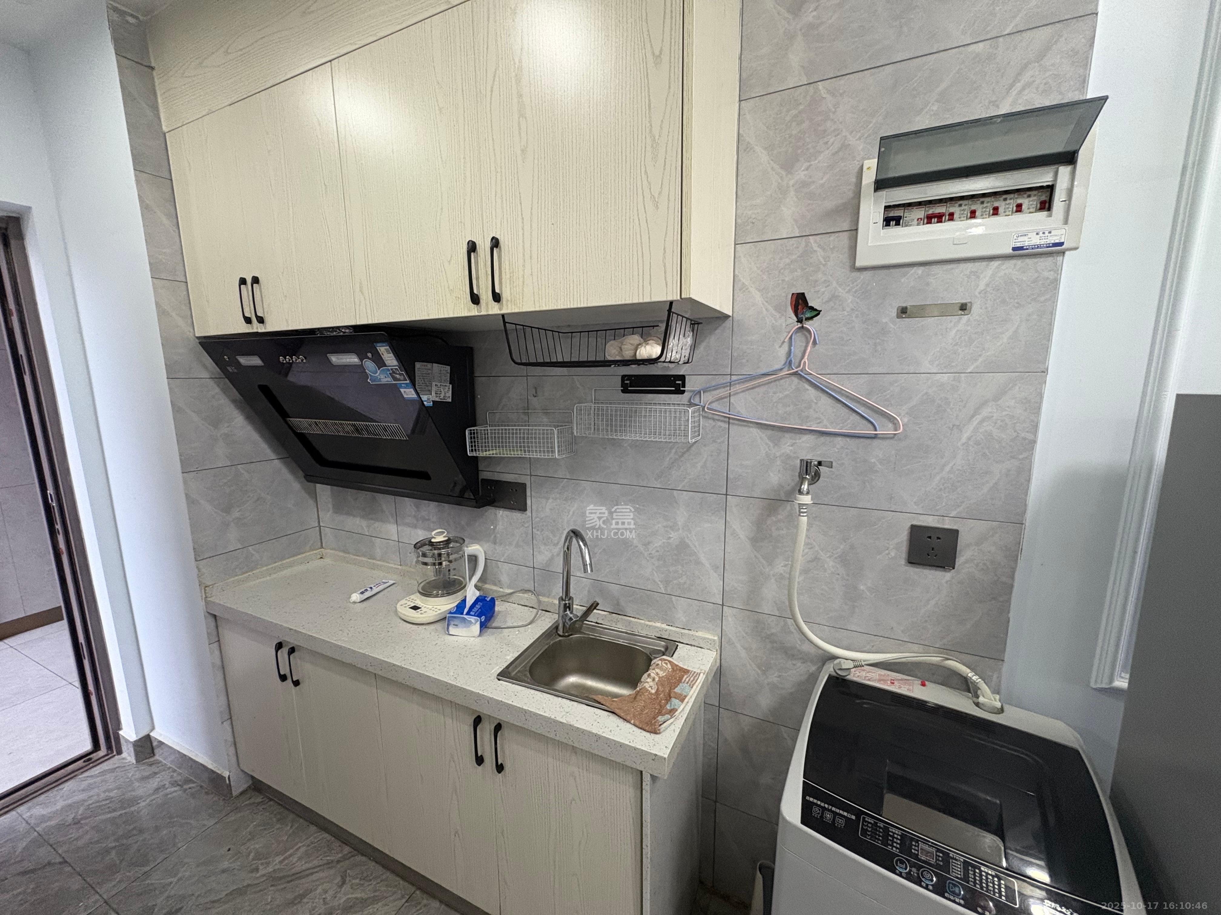 润和滨江府  1室1厅1卫    1450.0元/月室内图