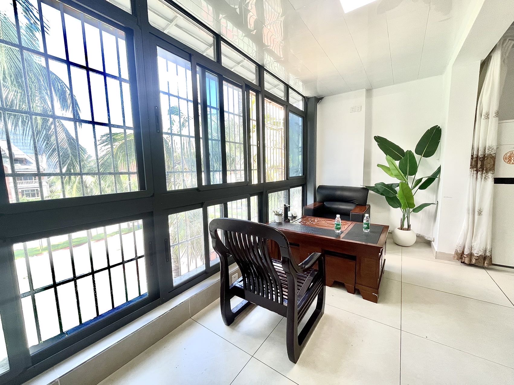 军安花苑  3室2厅1卫    3000.0元/月室内图