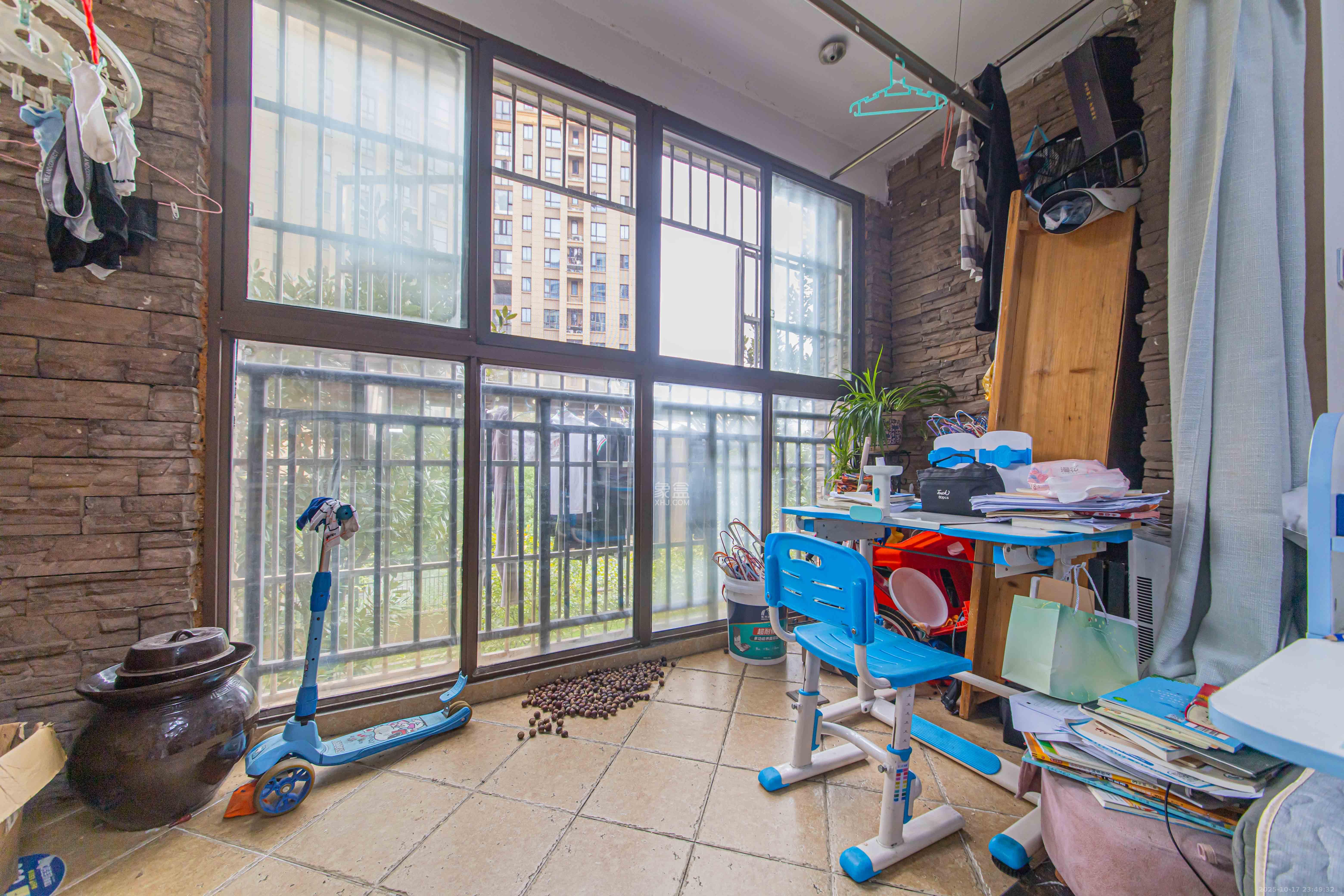 金房奥斯卡 3室2厅1卫 92.8万 金房奥斯卡 3室2厅1卫 92.8万阳台