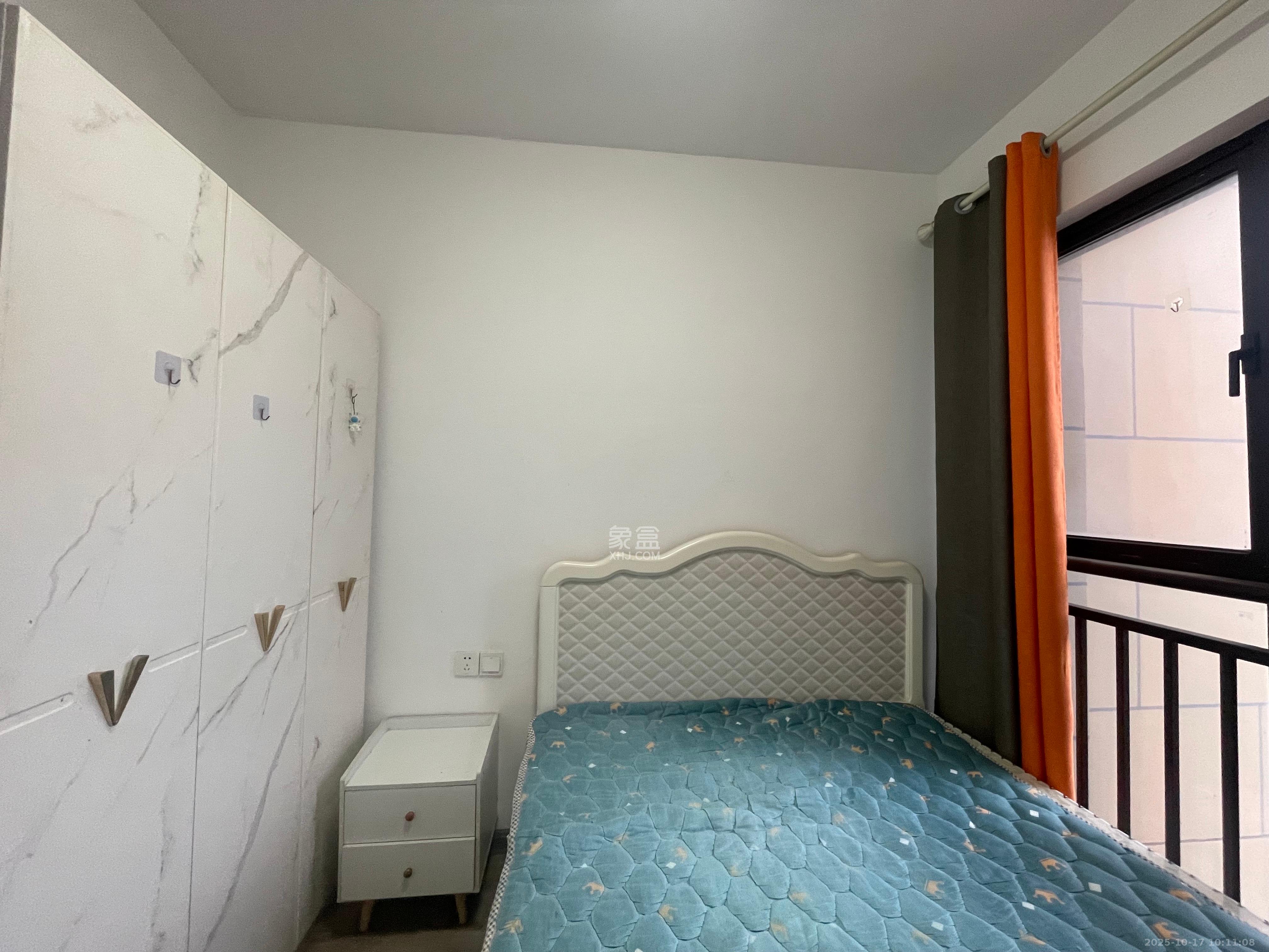 光明E城 3室2厅1卫 2500.0元/月 光明E城 3室2厅1卫 2500.0元/月室内图