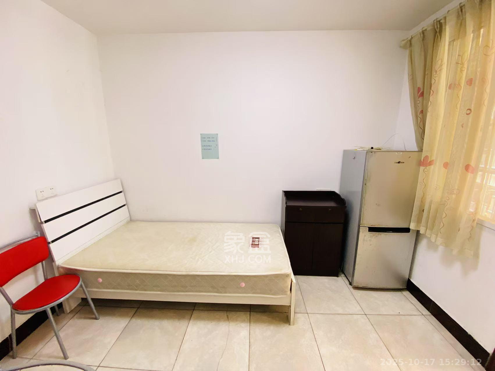 信达大厦  1室1厅1卫    1500.0元/月室内图