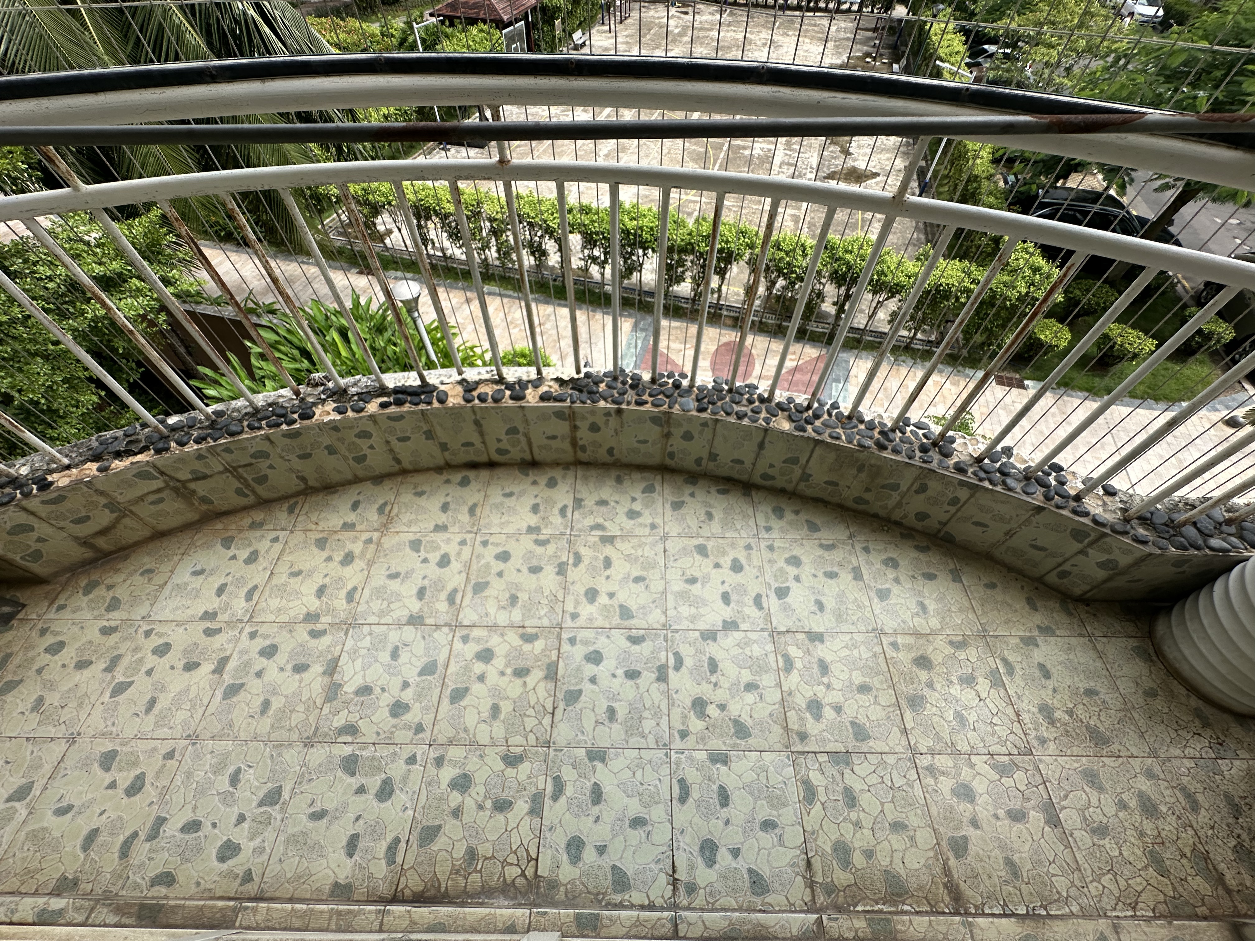 耀江花园  2室2厅1卫    123.0万客厅