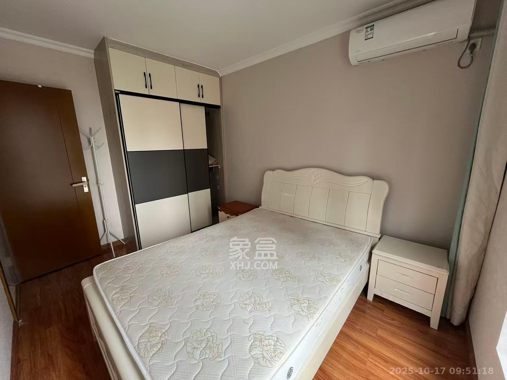 协信星澜汇  3室1厅1卫    2600.0元/月 协信星澜汇  3室1厅1卫    2600.0元/月室内图