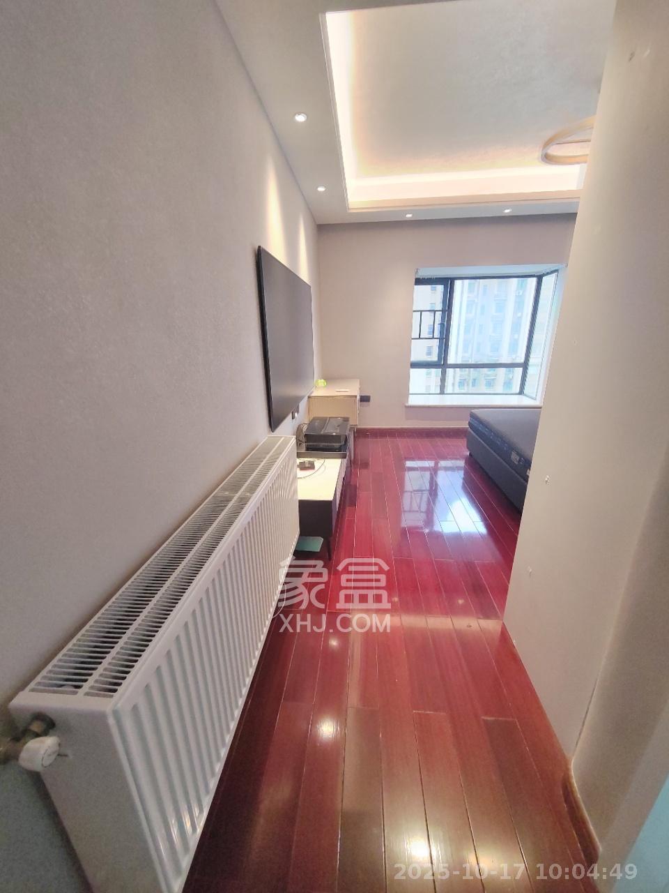 旭辉藏郡（藏郡、旭湘华府)  3室2厅2卫    4500.0元/月室内图