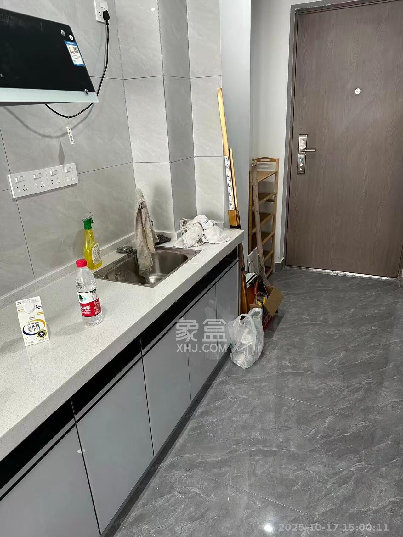 新城悦隽公园  1室1厅1卫    1500.0元/月室内图