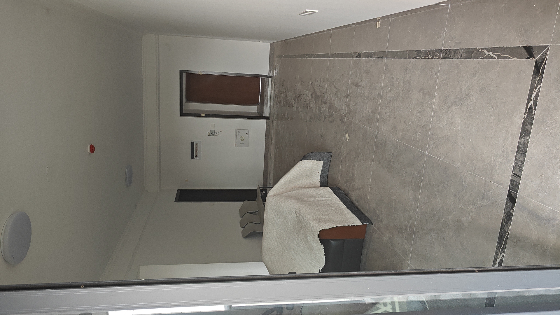 天街华府（海南新天地）  3室2厅1卫    3600.0元/月室内图