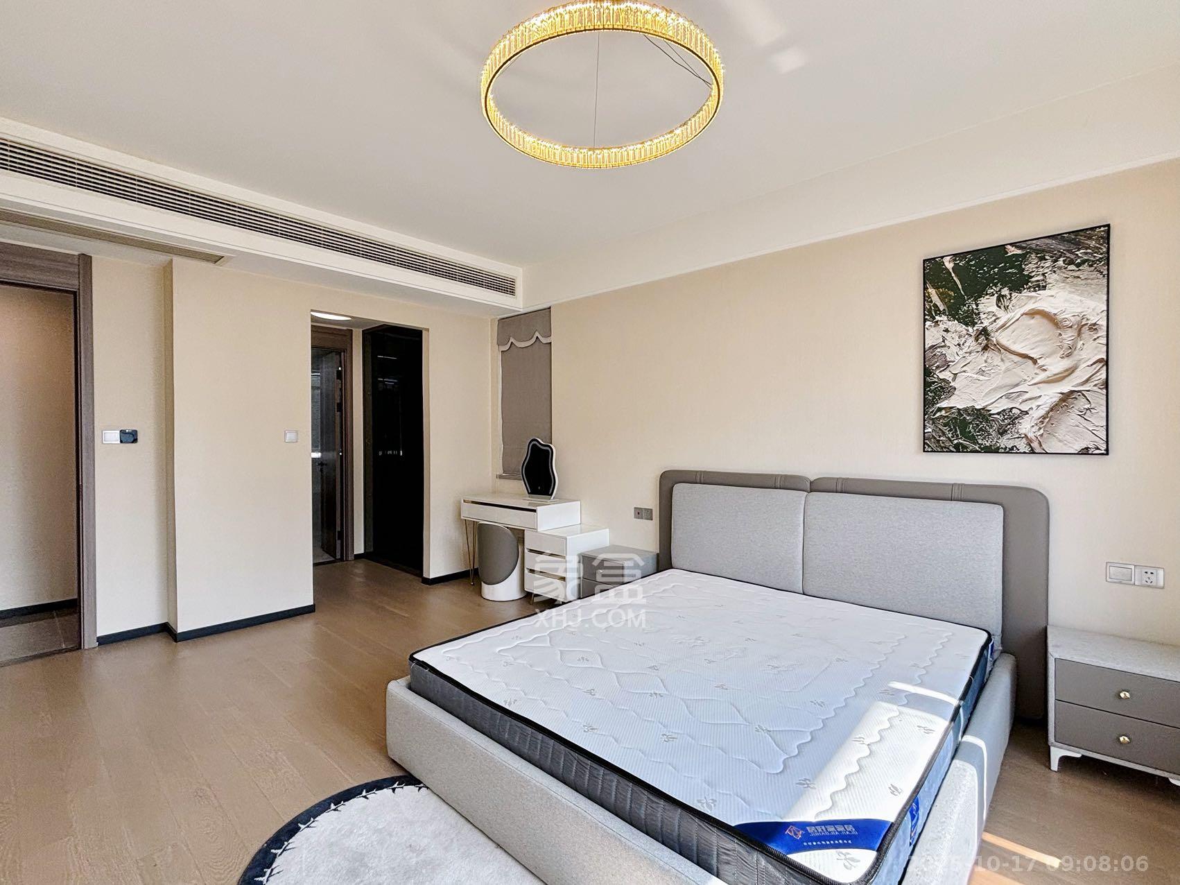 中海阅溪府 4室2厅3卫 8800.0元/月 中海阅溪府 4室2厅3卫 8800.0元/月室内图