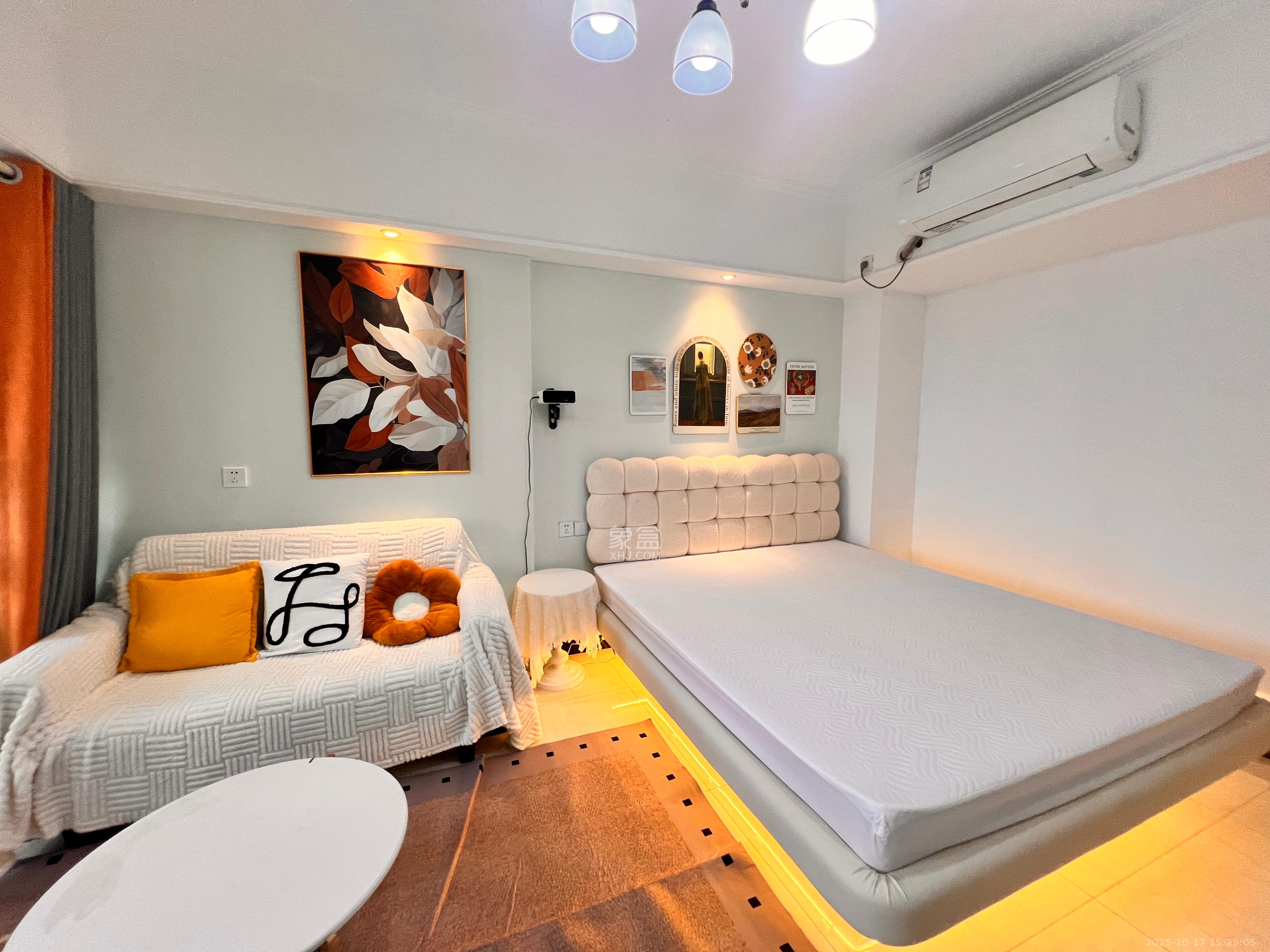 国泰九龙湾  1室1厅1卫    1700.0元/月 国泰九龙湾  1室1厅1卫    1700.0元/月室内图