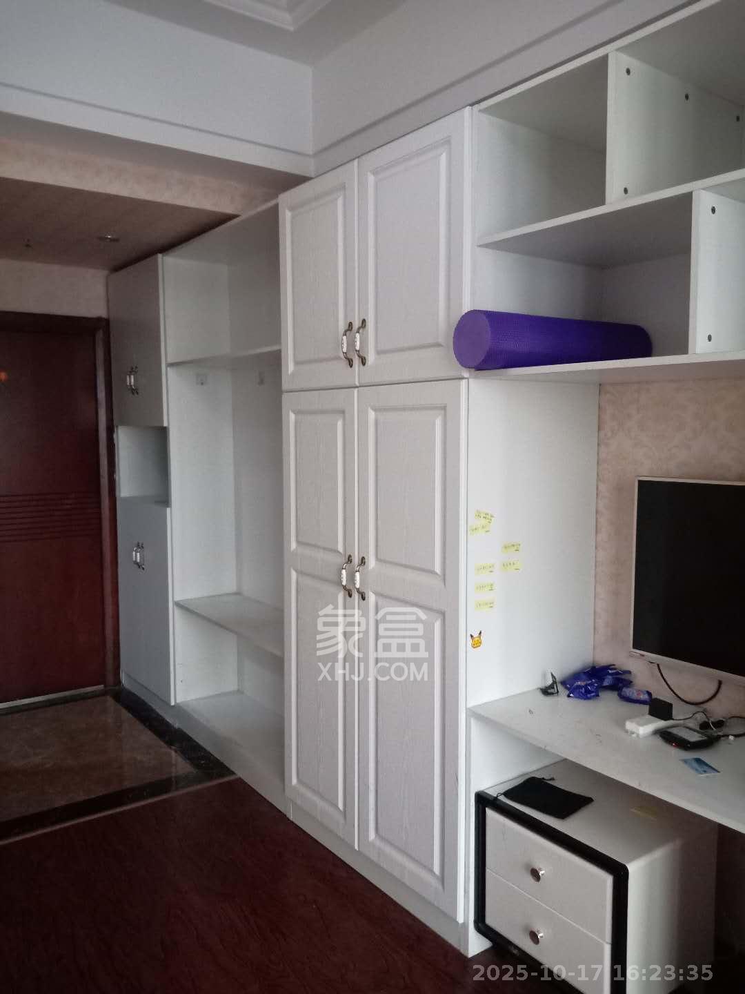 天元涉外景园B区 1室1厅1卫 1400.0元/月 天元涉外景园B区 1室1厅1卫 1400.0元/月室内图