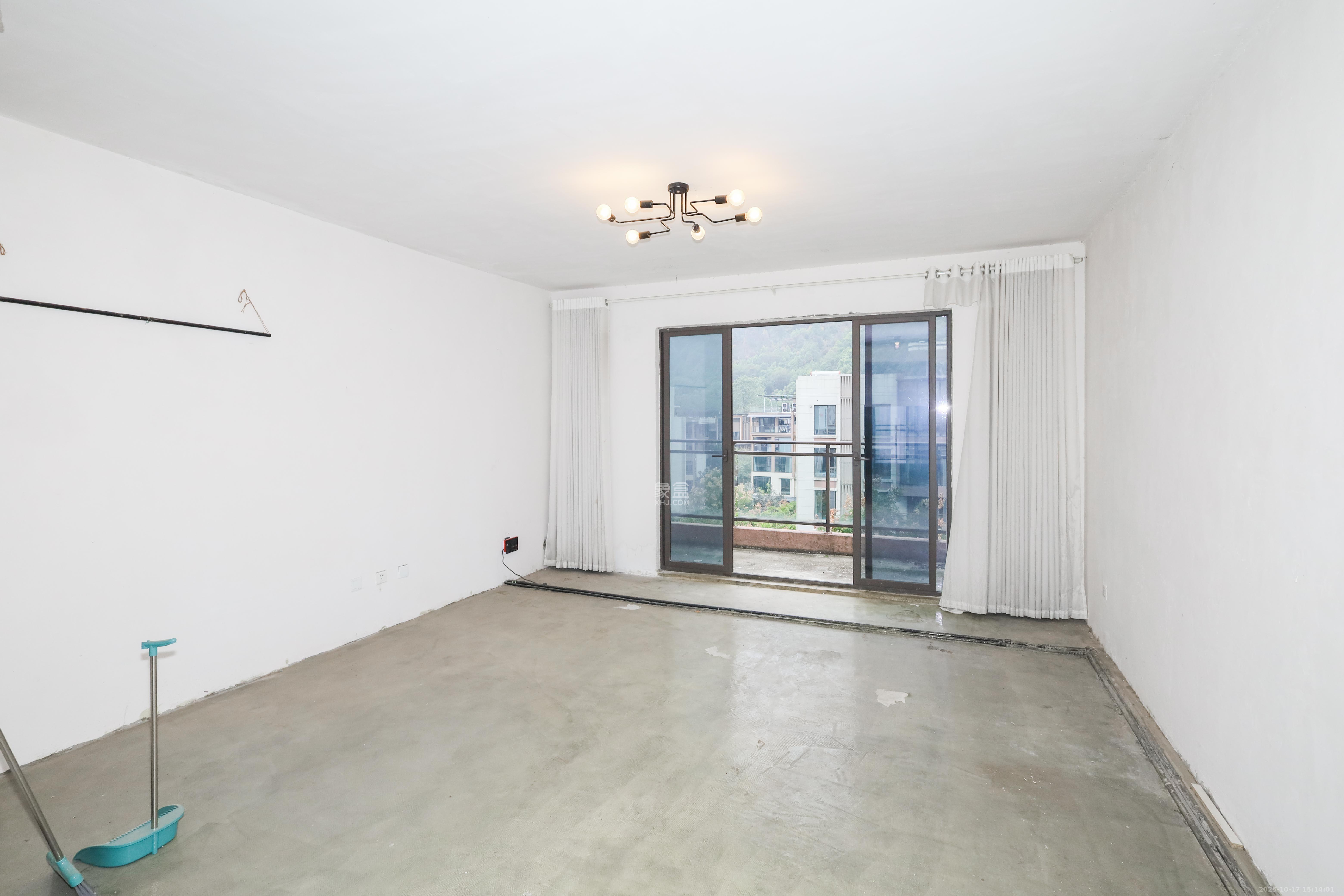 佳兆业云顶梅溪湖（佳兆业梅溪荟）  2室1厅2卫    1800.0元/月室内图