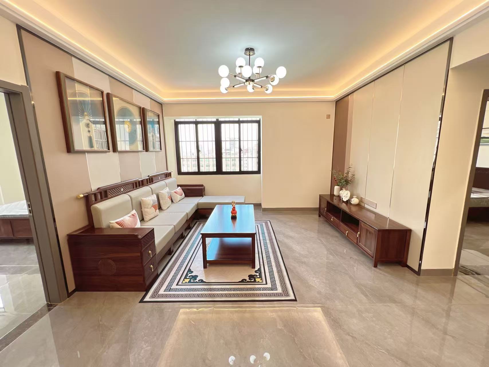 桐林阁  3室2厅1卫    115.0万 桐林阁  3室2厅1卫    115.0万