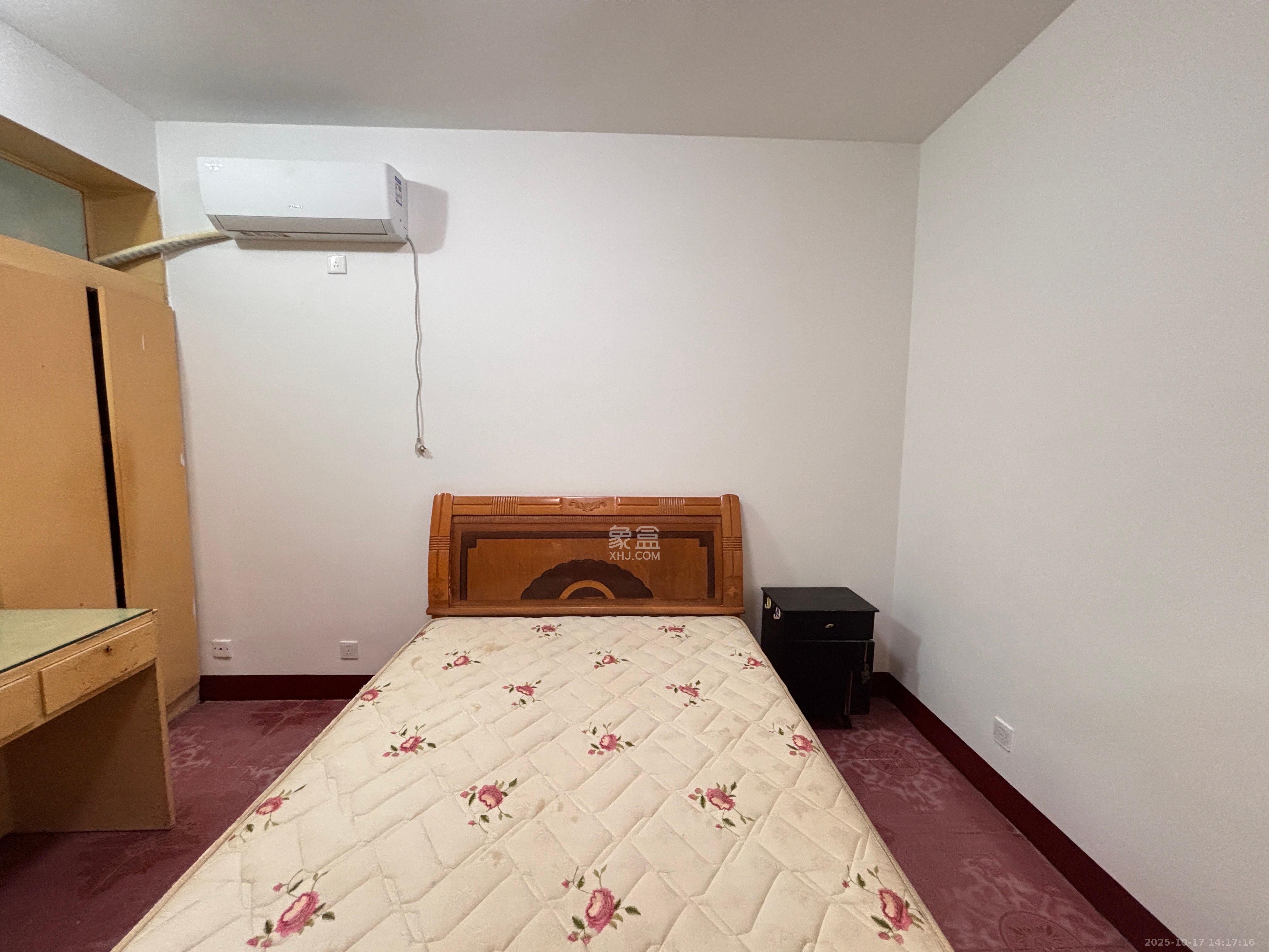 通程物流宿舍 2室2厅1卫 1600.0元/月 通程物流宿舍 2室2厅1卫 1600.0元/月室内图