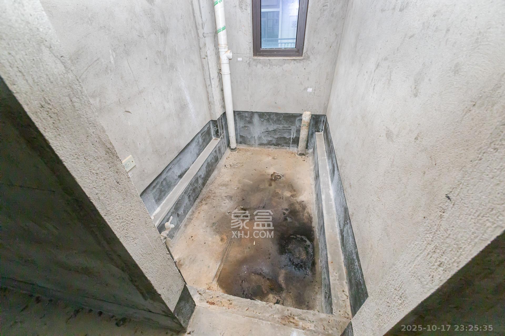 龙湖璟宸原著(龙湖紫宸)  5室2厅3卫    498.0万 龙湖璟宸原著(龙湖紫宸)  5室2厅3卫    498.0万卫生间