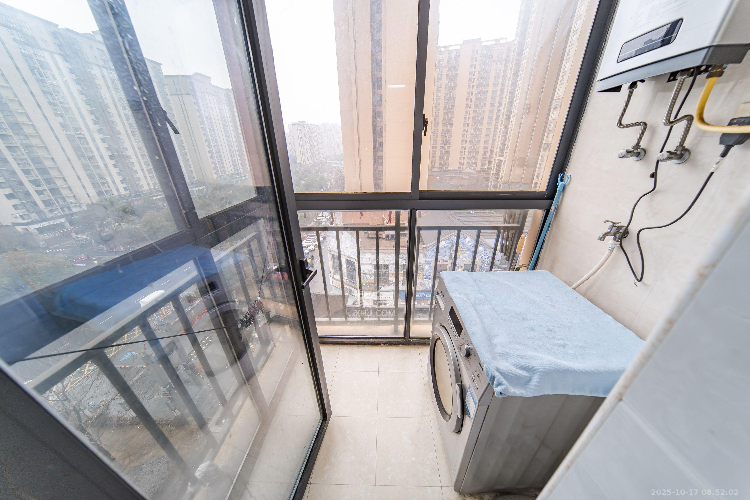 COCO蜜城  2室1厅1卫    2700.0元/月室内图