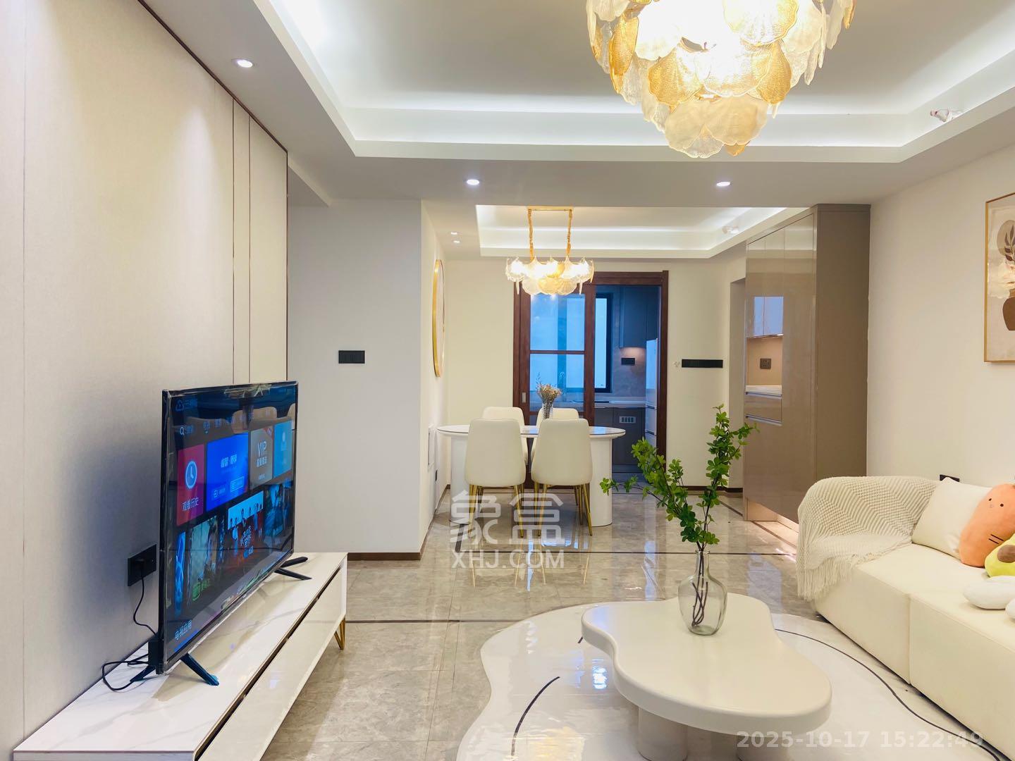 梅溪悦章  3室2厅2卫    4000.0元/月室内图