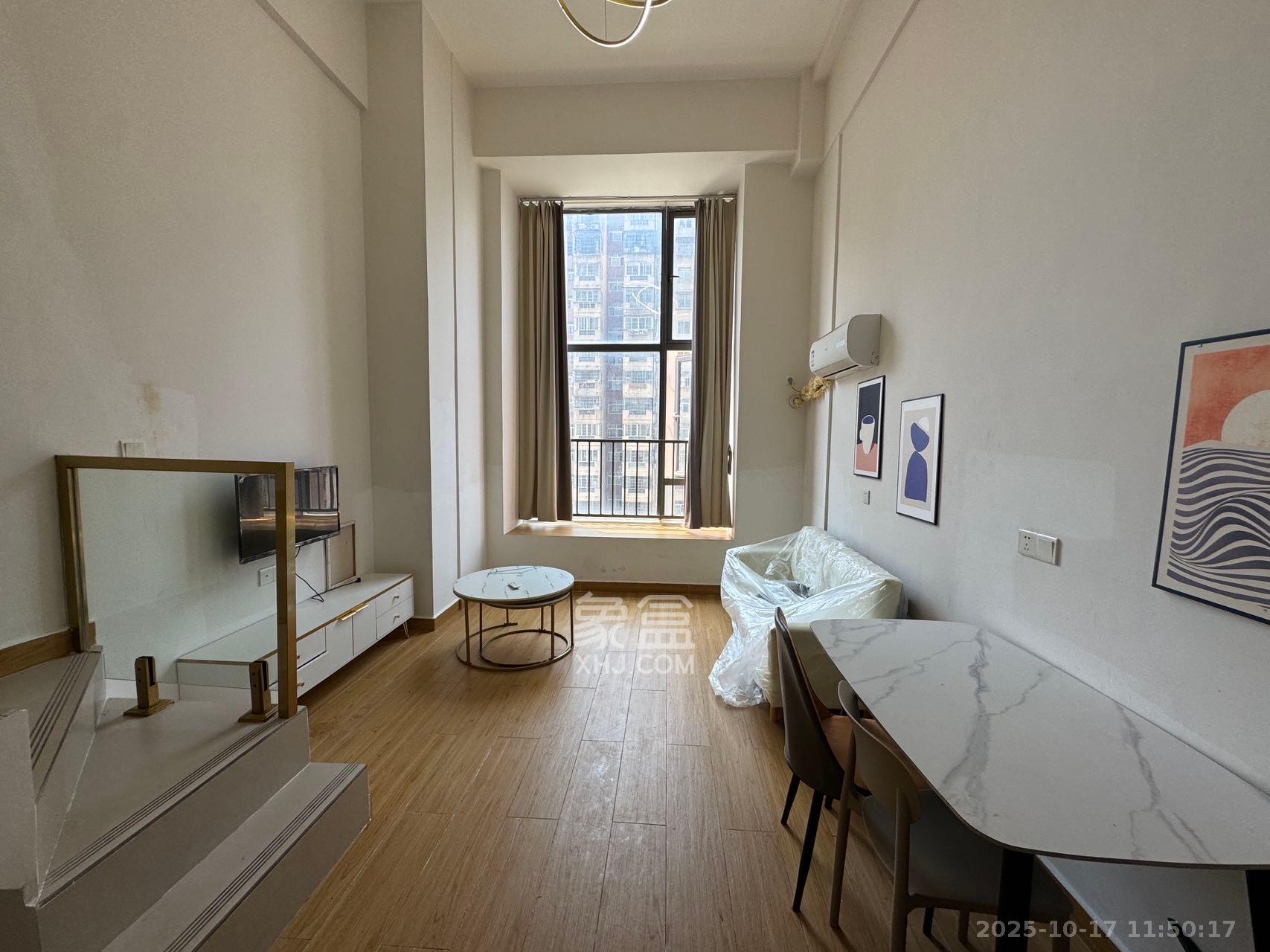 佳兆业云顶都汇  1室0厅0卫    1500.0元/月 佳兆业云顶都汇  1室0厅0卫    1500.0元/月