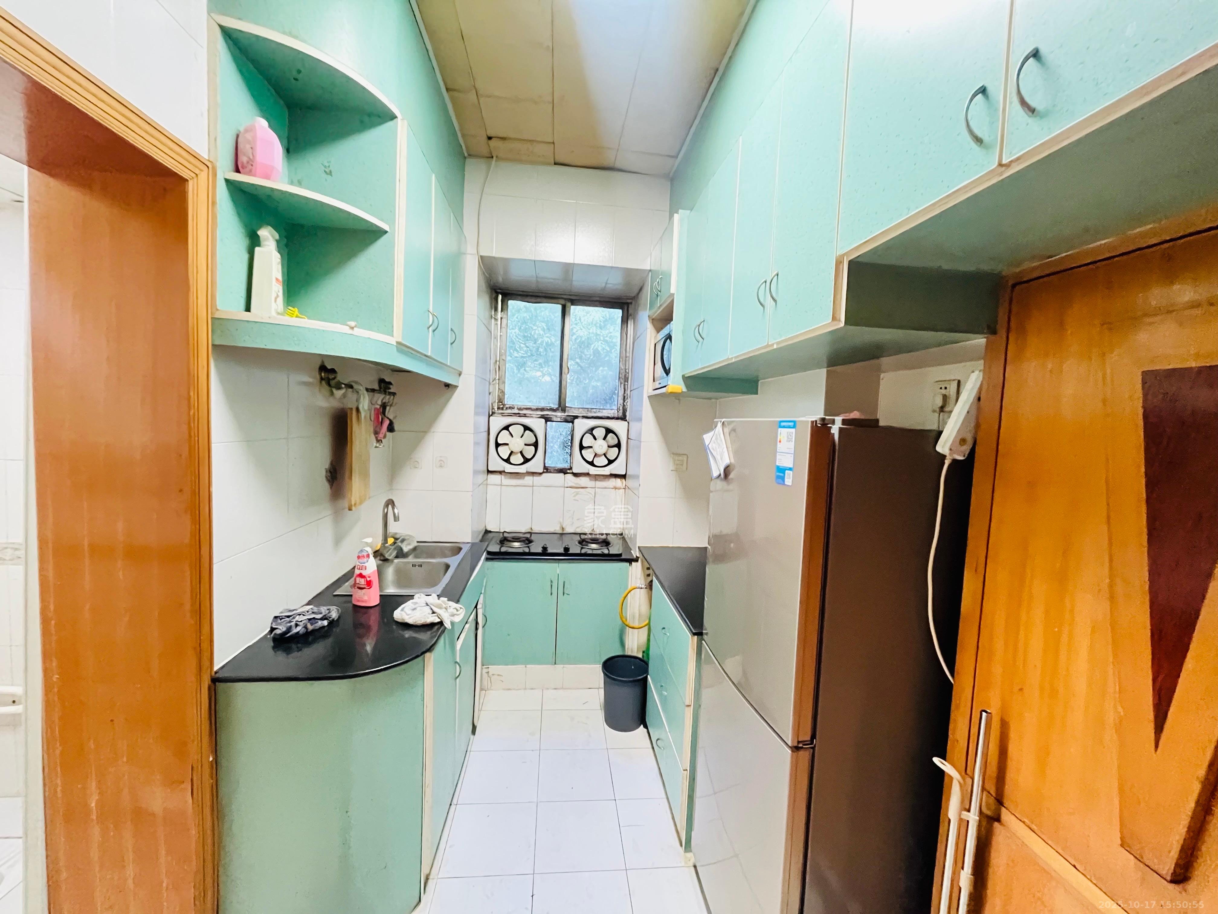 工农新村(工农桥社区) 1室1厅1卫 1300.0元/月 工农新村(工农桥社区) 1室1厅1卫 1300.0元/月室内图