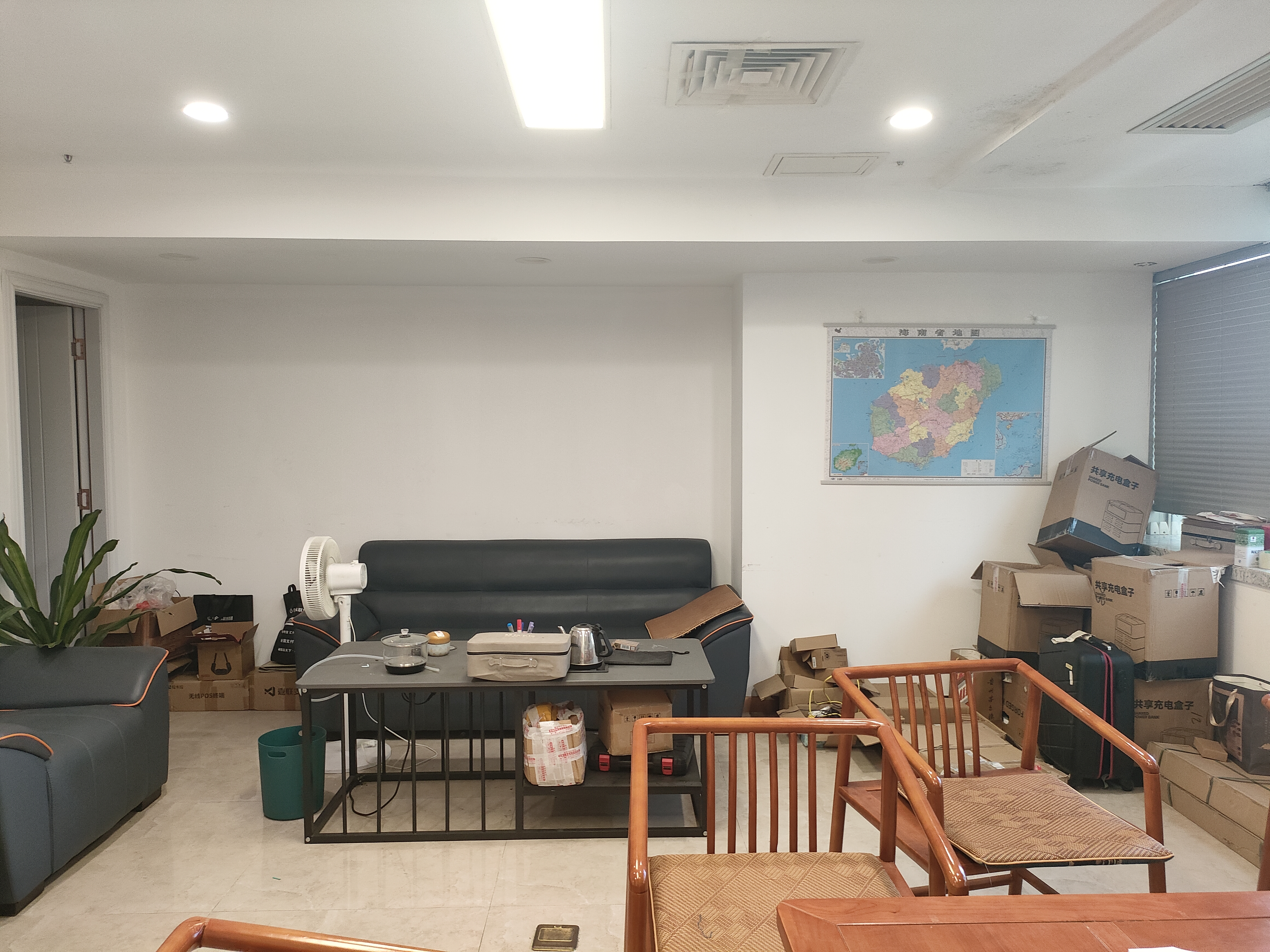 南洋大厦   171.0㎡      8500.0元/月室内图