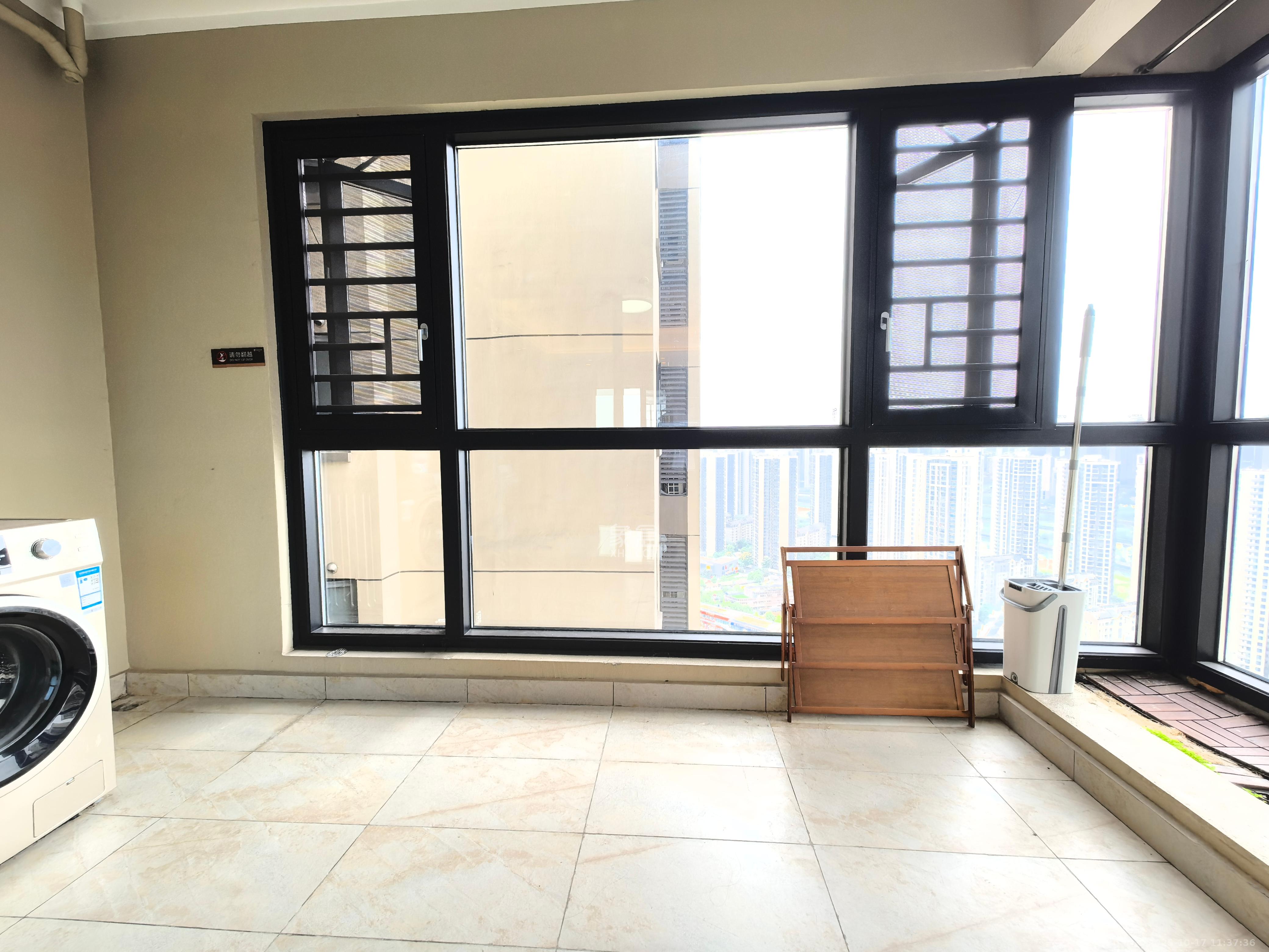 万科魅力之城天阔里 4室2厅2卫 3000.0元/月 万科魅力之城天阔里 4室2厅2卫 3000.0元/月室内图