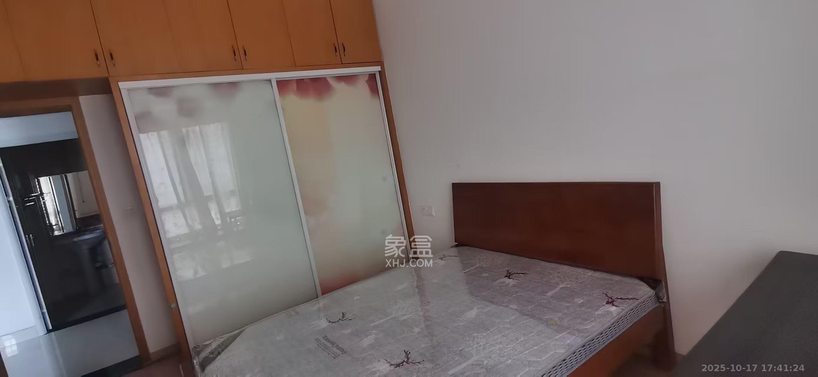 楚天世纪城东苑  2室2厅1卫    1500.0元/月室内图