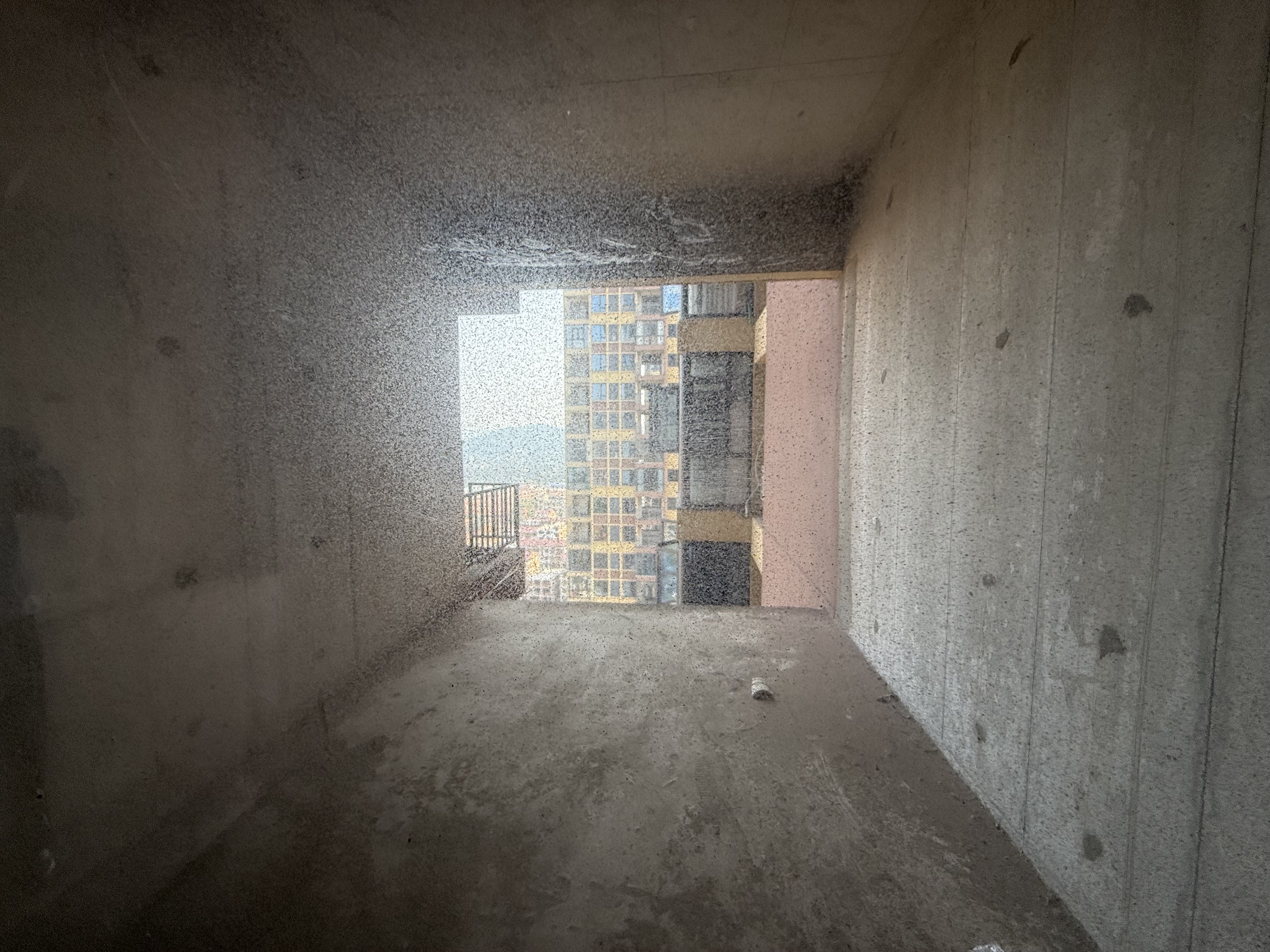 湘村名园 4室2厅2卫 75.0万 湘村名园 4室2厅2卫 75.0万客厅