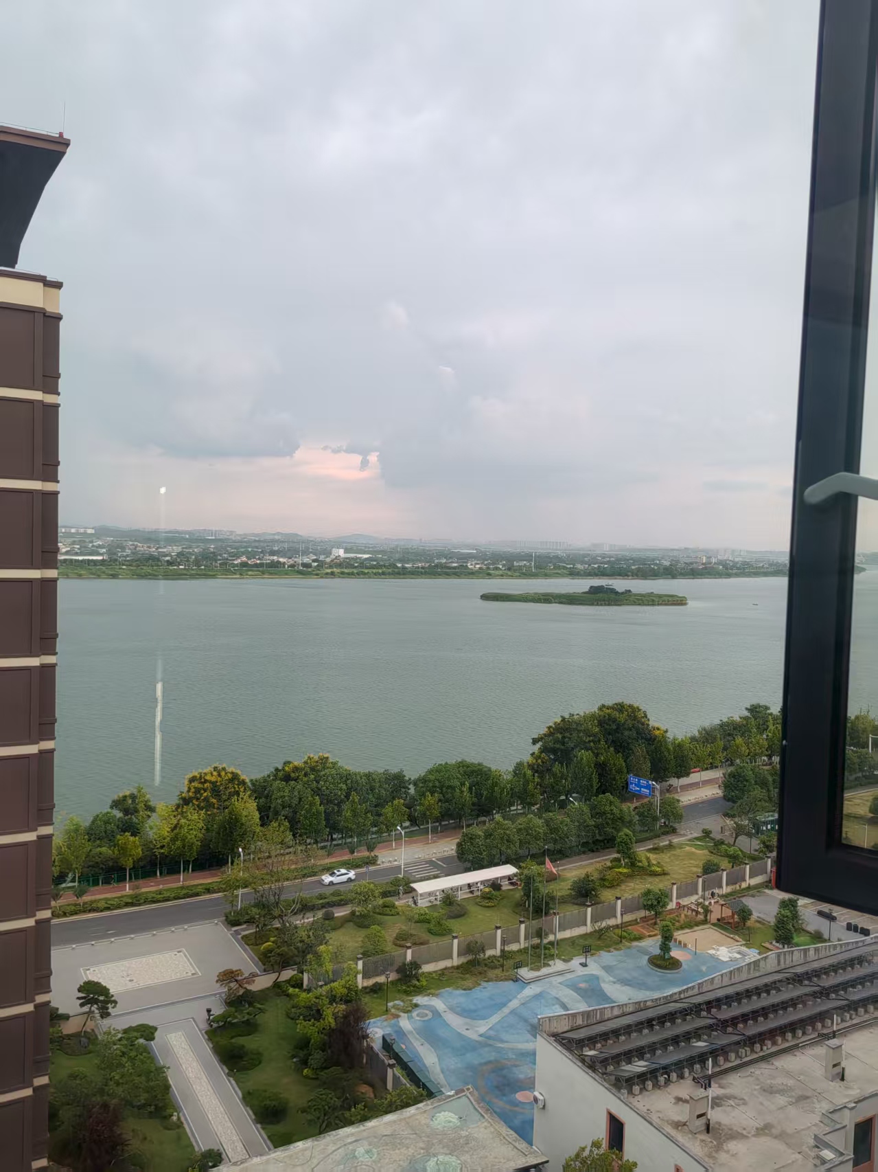 建发电建江山悦 4室2厅2卫 4600.0元/月 建发电建江山悦 4室2厅2卫 4600.0元/月户型图