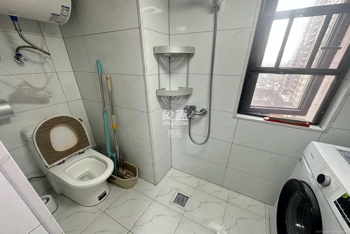 北辰时光里 2室2厅1卫 1800.0元/月 北辰时光里 2室2厅1卫 1800.0元/月室内图