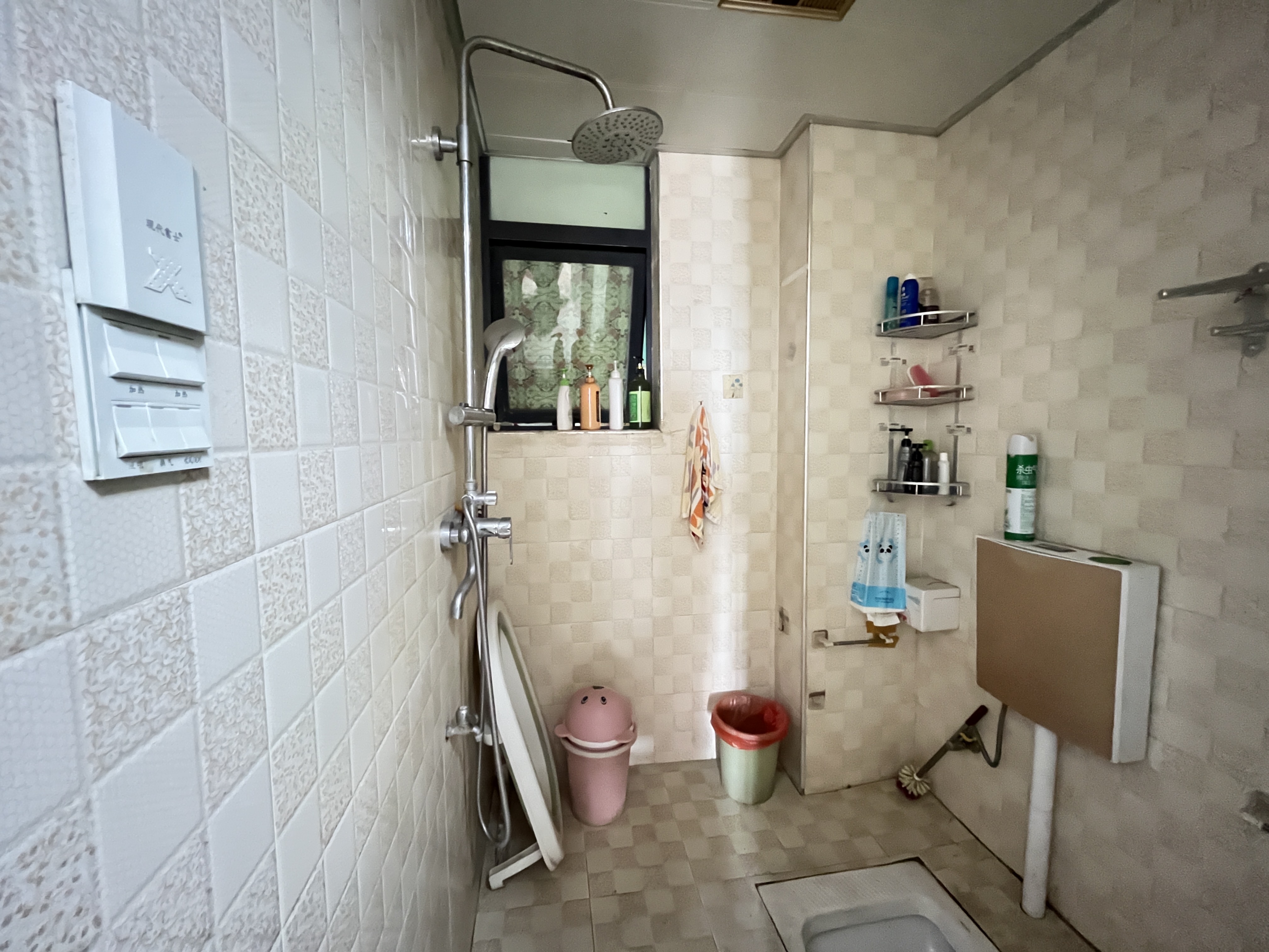 金华苑  3室2厅2卫    1600.0元/月 金华苑  3室2厅2卫    1600.0元/月室内图