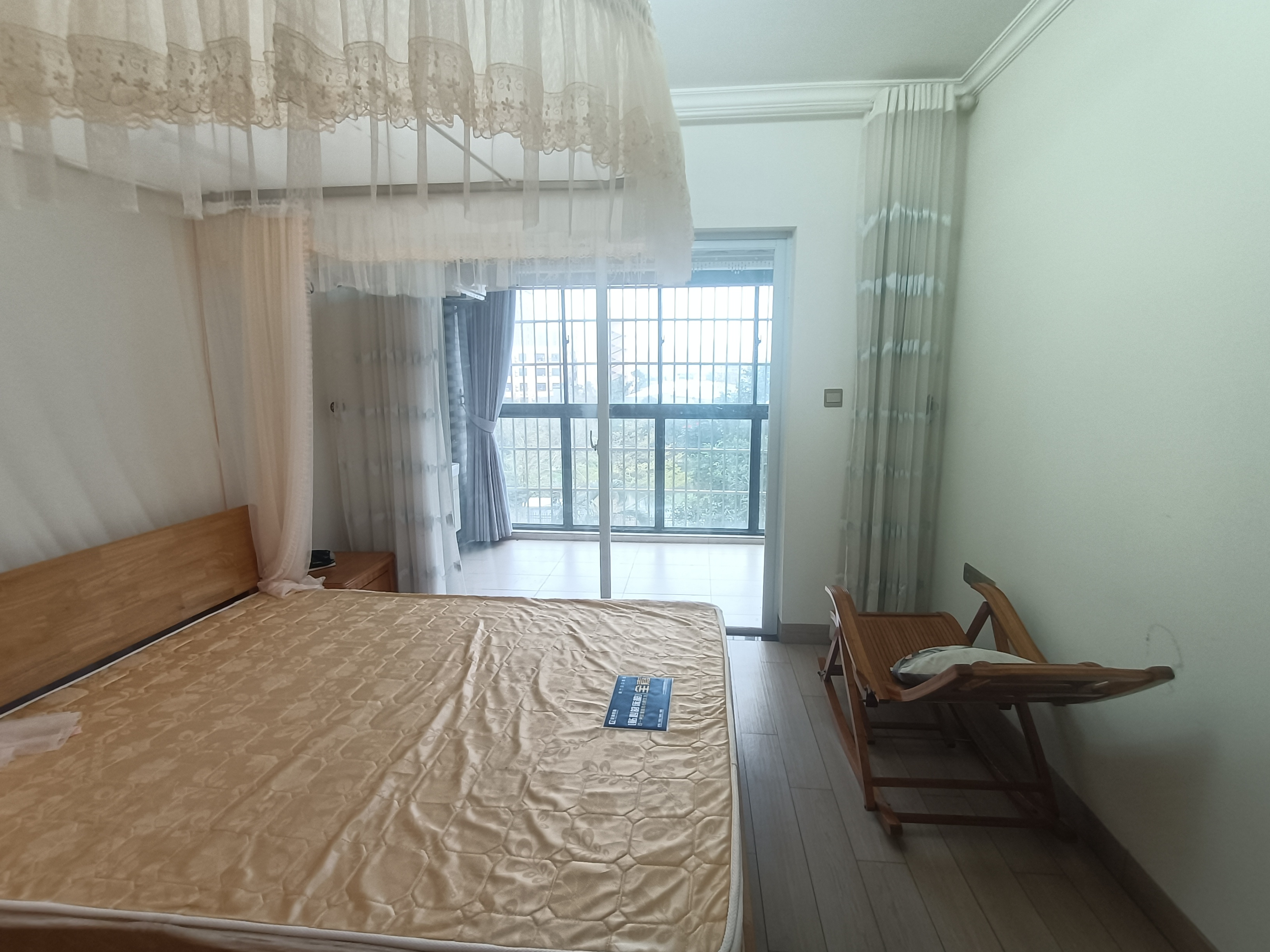 海航城 1室0厅0卫 2300.0元/月 海航城 1室0厅0卫 2300.0元/月室内图