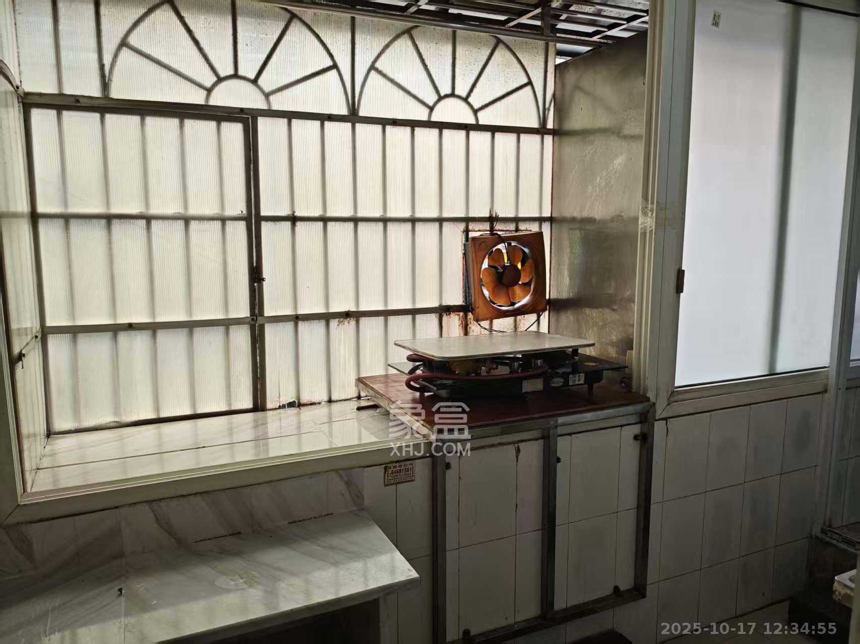 五一新村安置小区（永定社区、永兴社区、永祥社区）  2室1厅1卫    1500.0元/月室内图