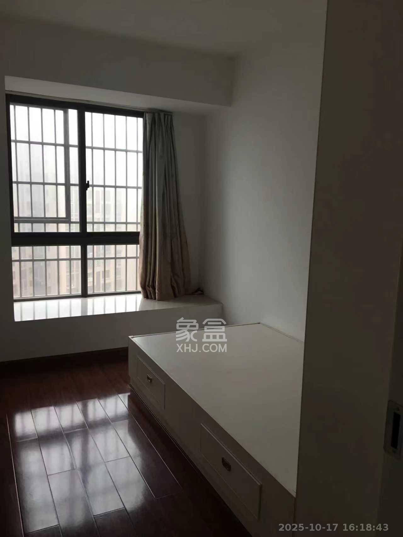 好望谷 3室2厅2卫 2000.0元/月 好望谷 3室2厅2卫 2000.0元/月室内图