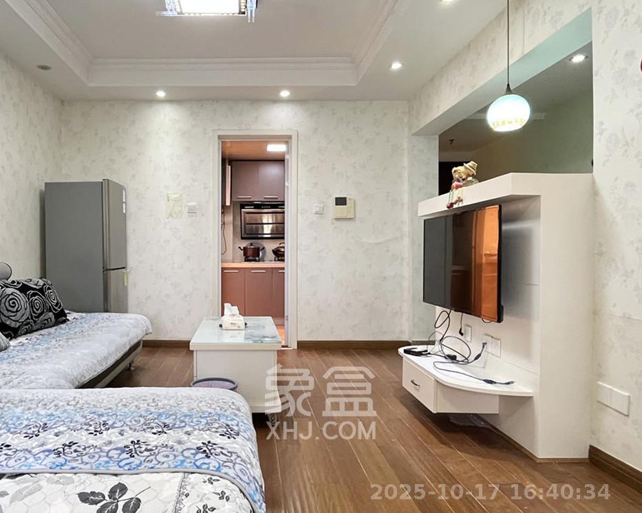 少帅府  1室1厅1卫    2400.0元/月 少帅府  1室1厅1卫    2400.0元/月室内图