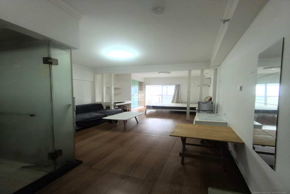 兰卡威国际 1室1厅1卫 1500.0元/月 兰卡威国际 1室1厅1卫 1500.0元/月室内图