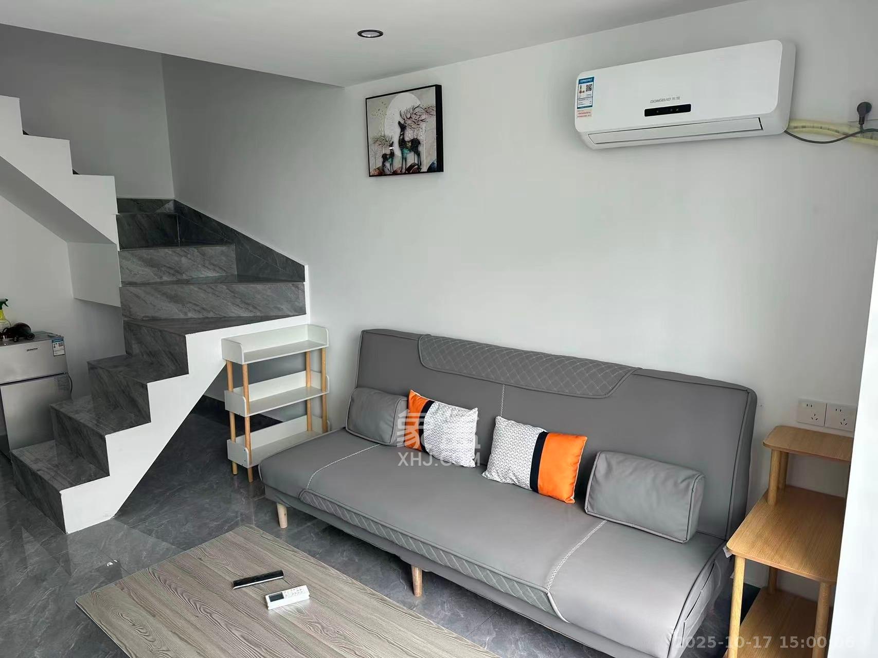 新城悦隽公园  1室1厅1卫    1500.0元/月室内图