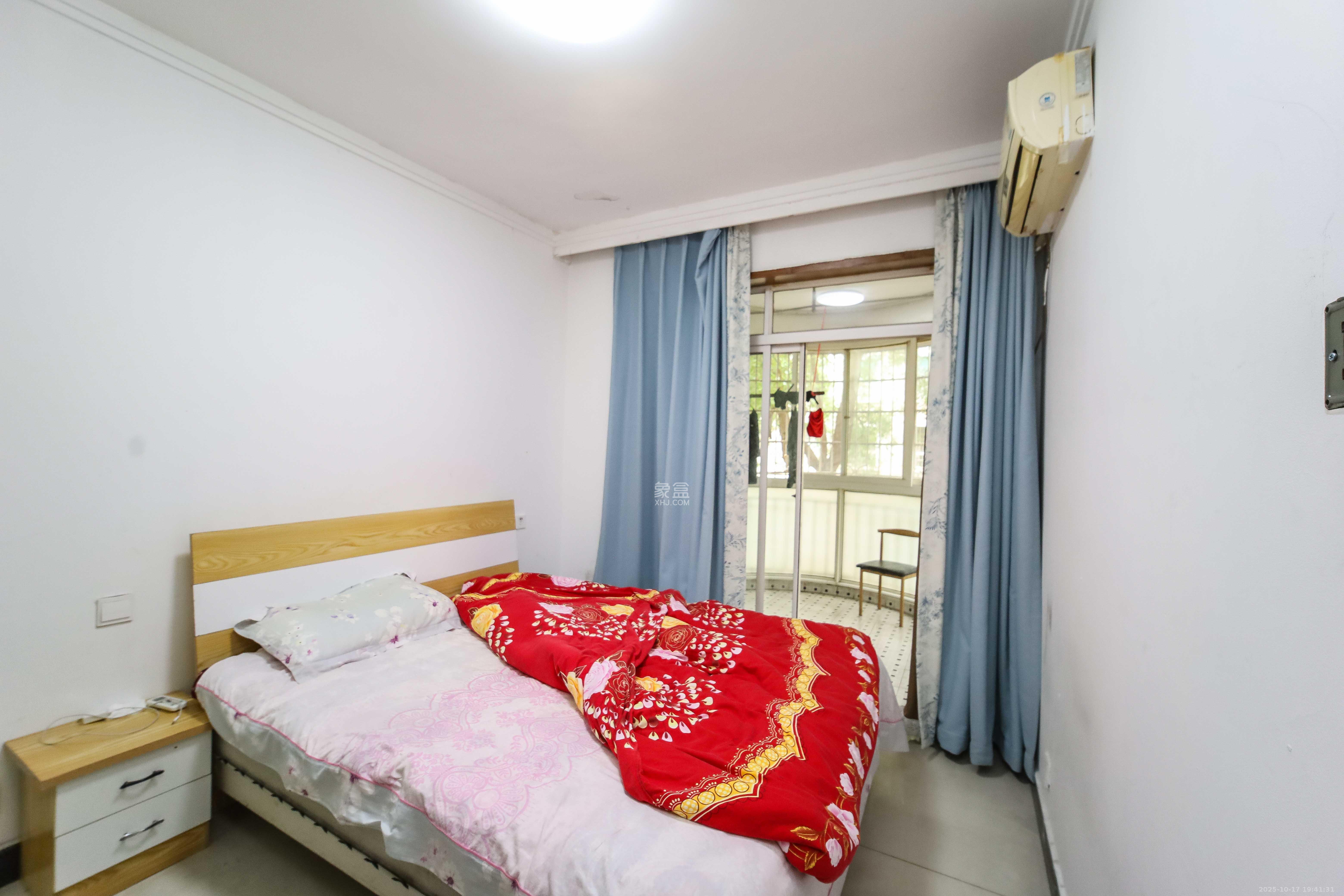 中星苑  3室2厅2卫    80.0万卧室