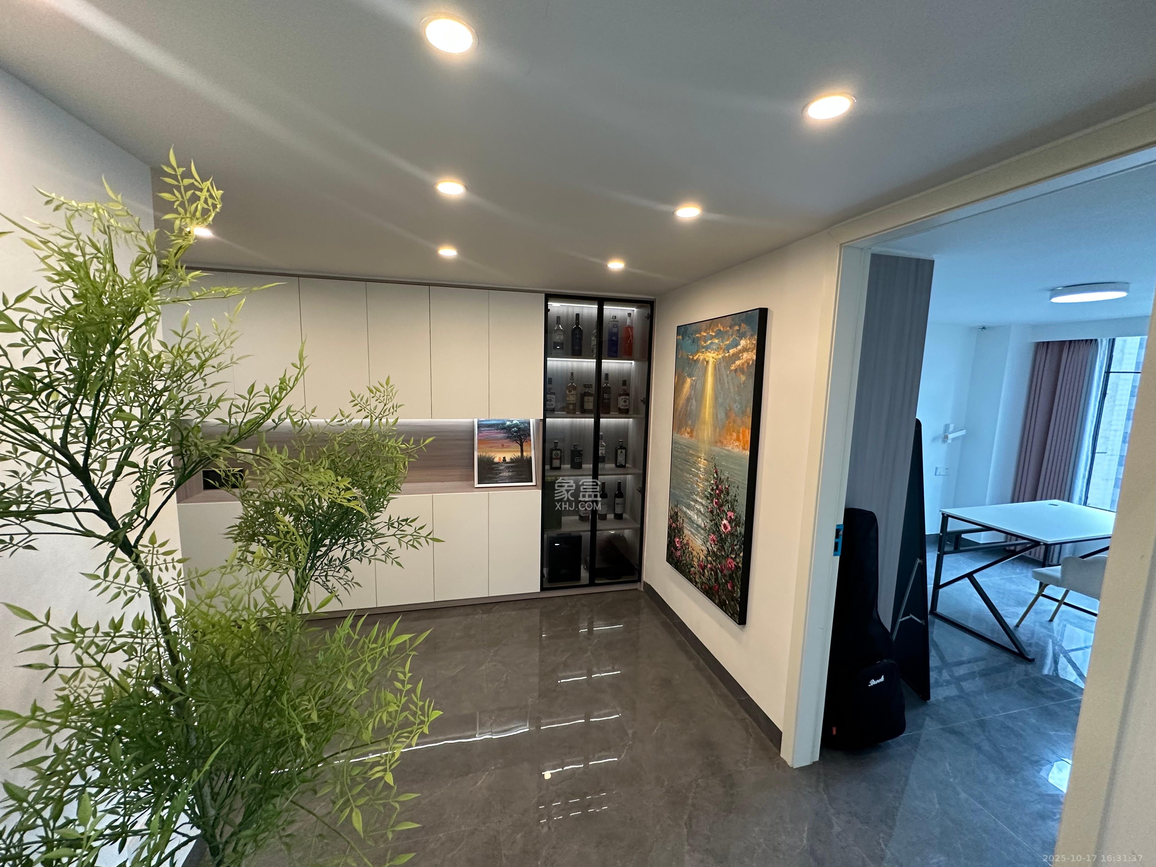 南益名士豪庭  1室0厅0卫    4000.0元/月室内图