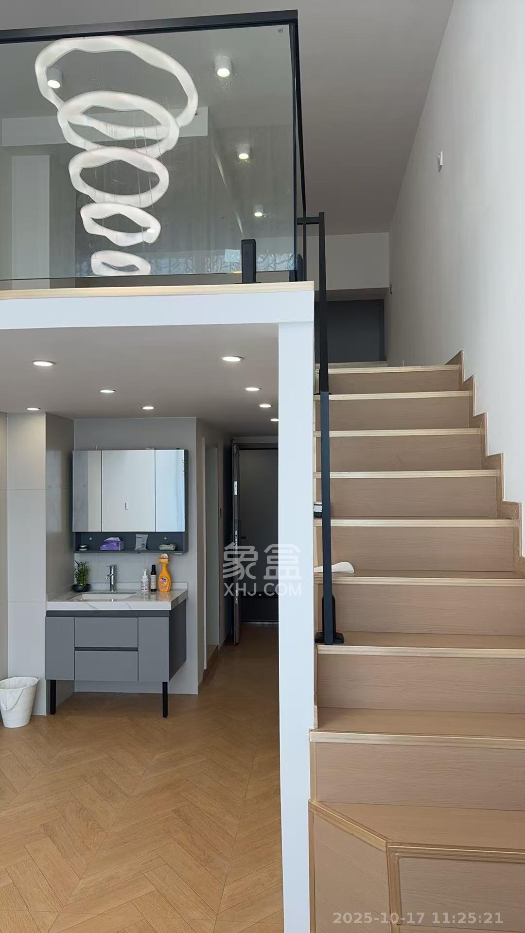 力高凤凰新天  1室1厅1卫    2200.0元/月