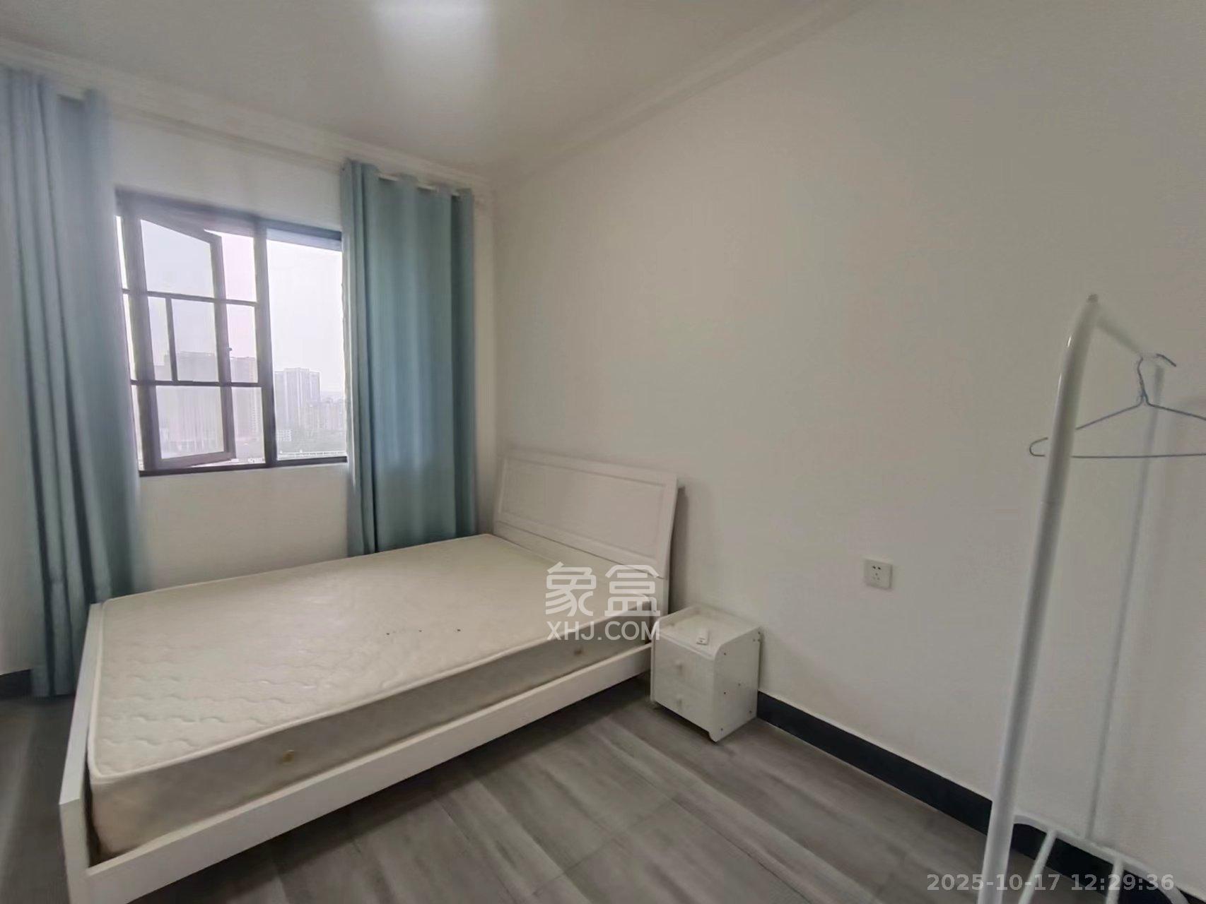 荣盛花语书苑 2室1厅1卫 2500.0元/月 荣盛花语书苑 2室1厅1卫 2500.0元/月室内图