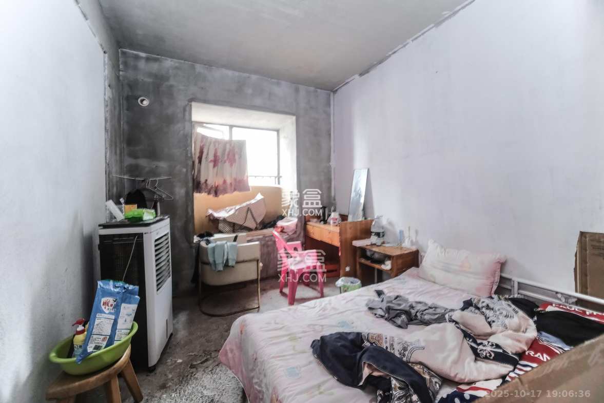 星雅美辰 3室2厅2卫 97.0万 星雅美辰 3室2厅2卫 97.0万卧室